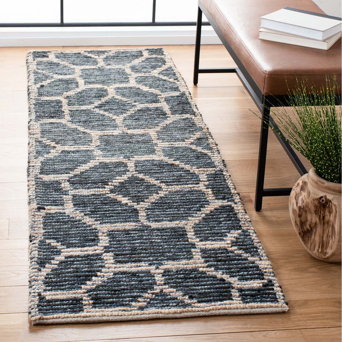 Safavieh Natural Fiber 218 Rug, NF218 - BEIGE / CHARCOAL