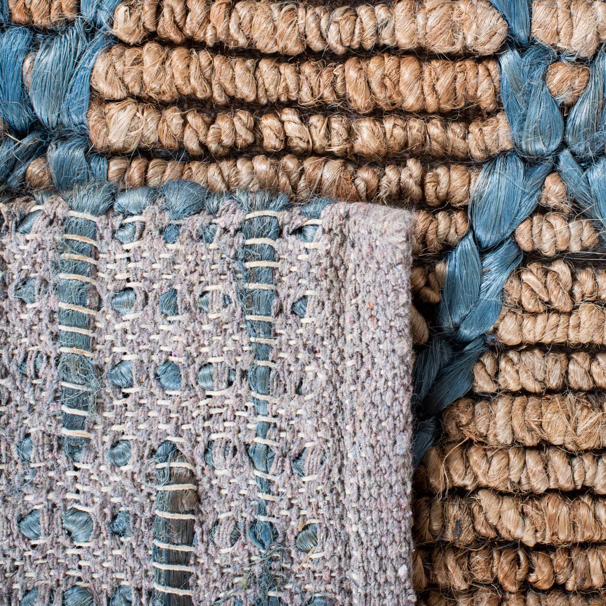 Safavieh Natural Fiber 951 Rug, NF951 - NATURAL / NAVY