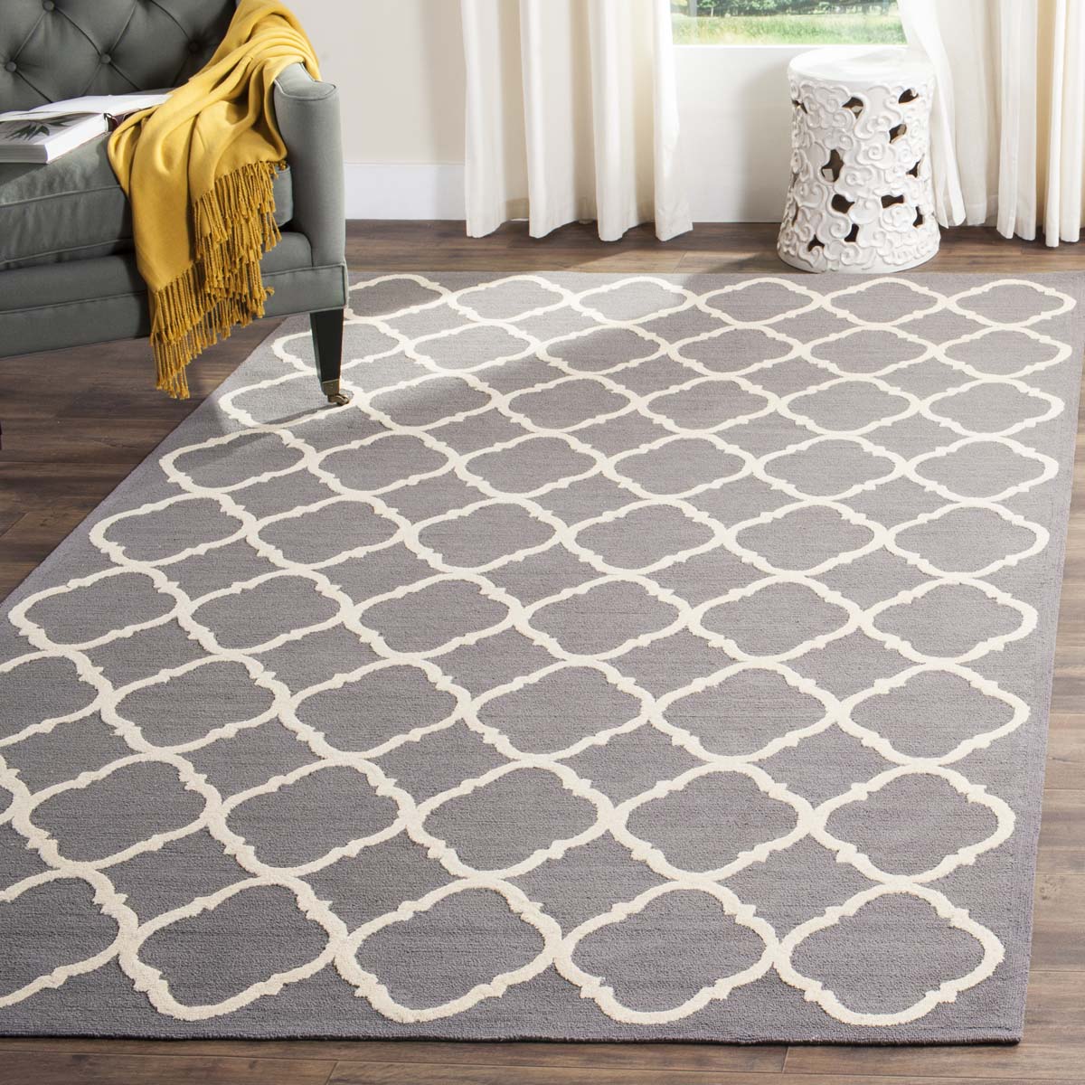 Safavieh Newport 430 Rug, NPT430 - Grey / Ivory