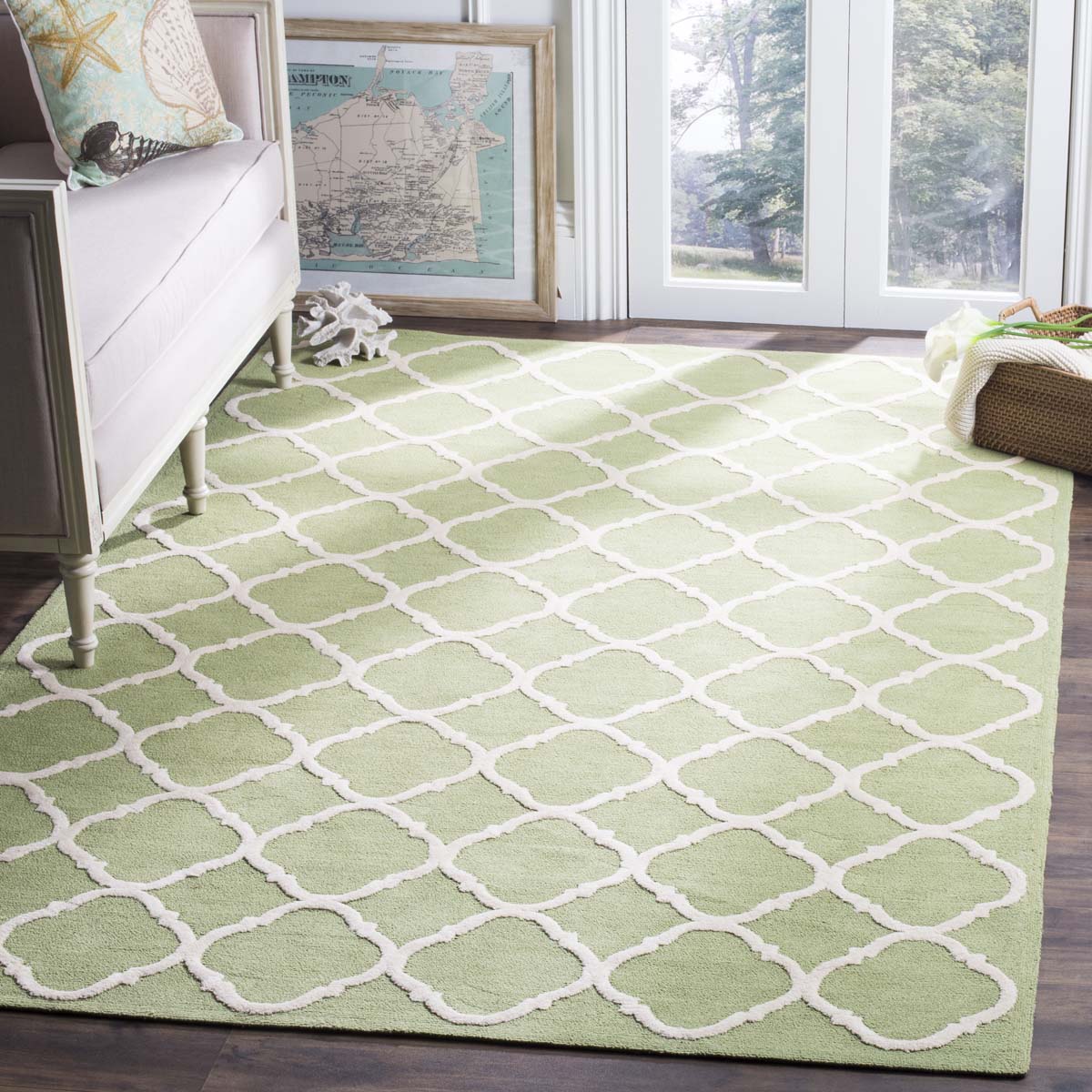 Safavieh Newport 430 Rug, NPT430 - Green / Ivory
