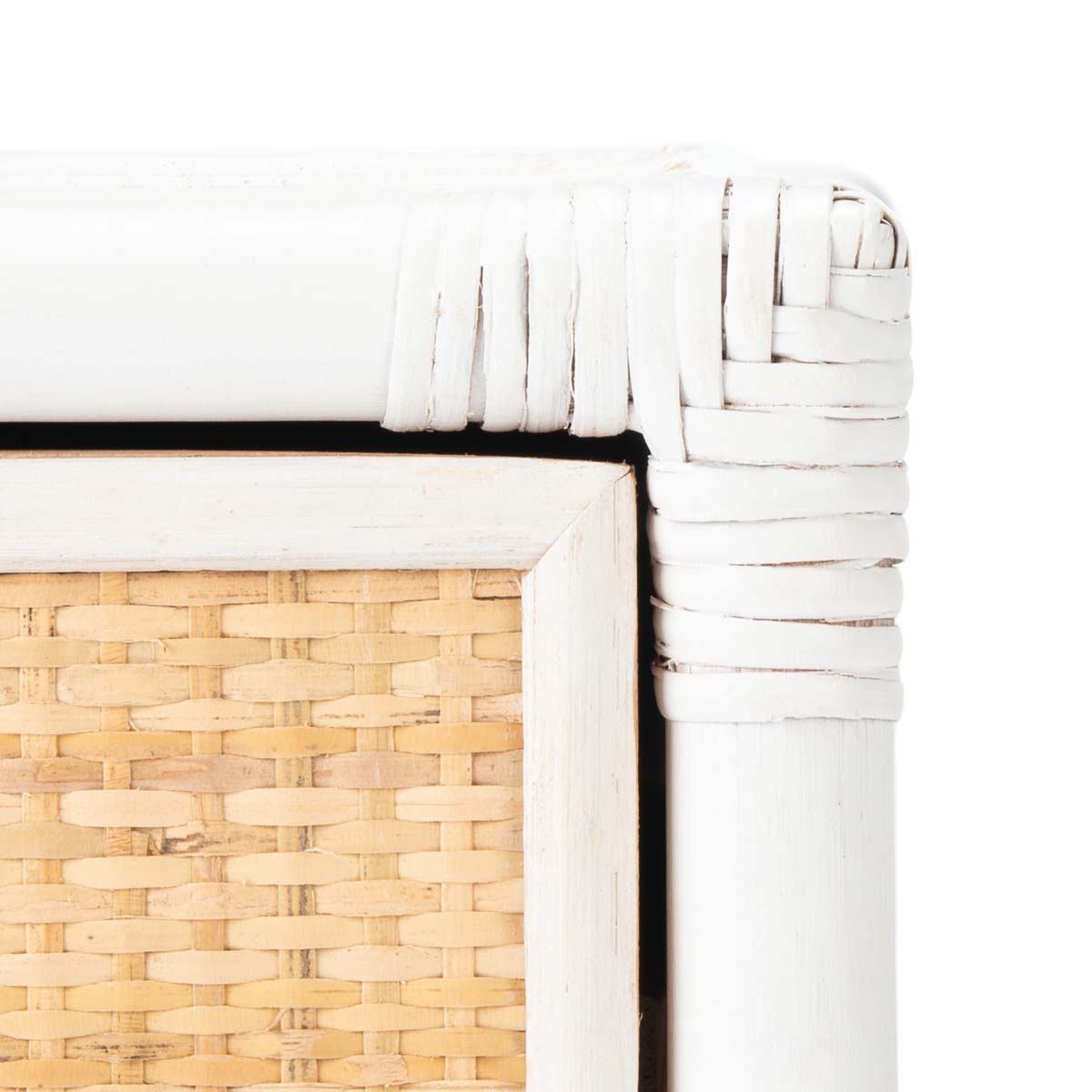 Safavieh Bali 1 Drawer 1 Shelf Nightstand , NST4001 - White / Natural