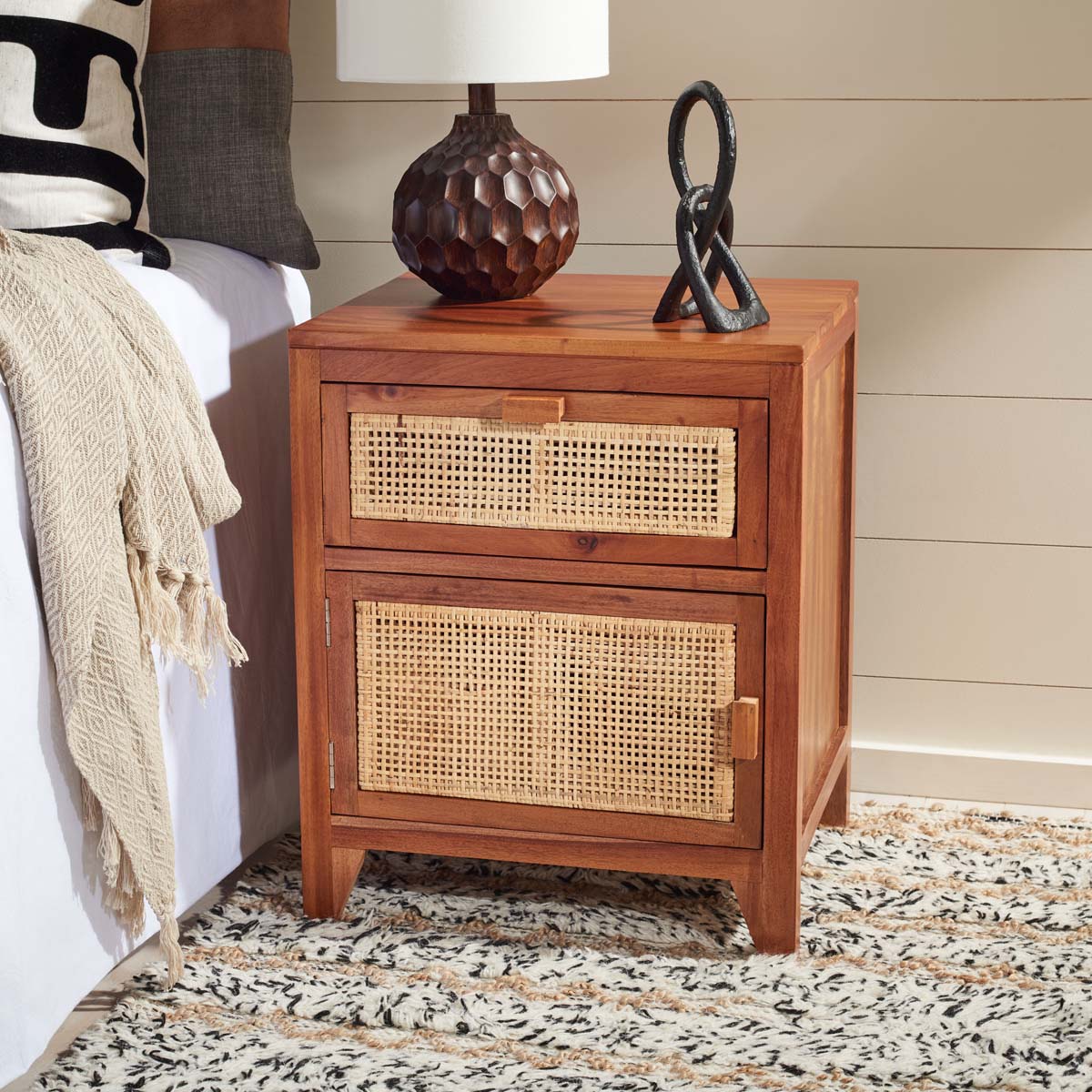 Safavieh Devon 1 Drawer 1 Door Nightstand , NST4002 - Natural