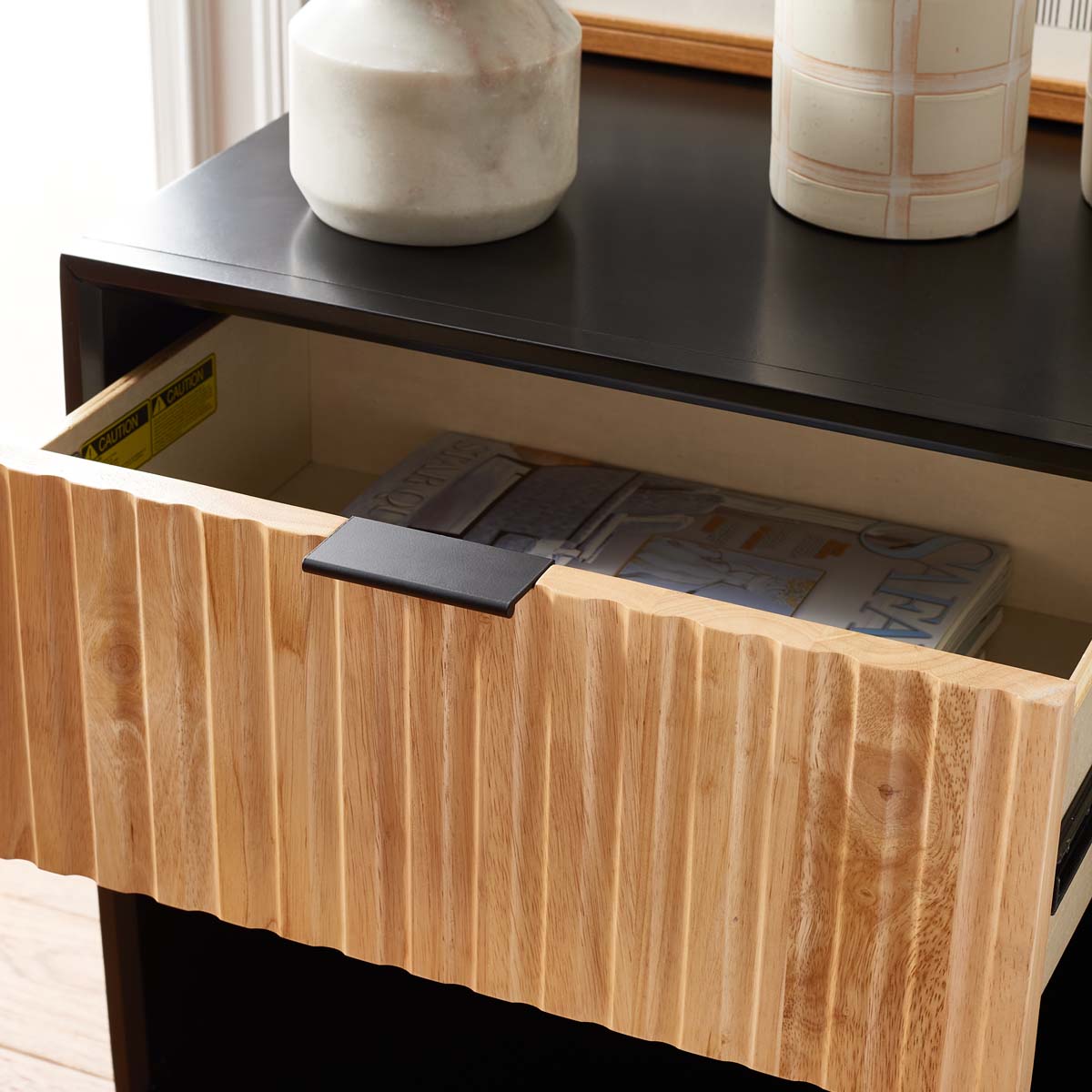 Safavieh Grayden 1 Drawer Nightstand  , NST9203 - Black Body / Natural Front Drawer