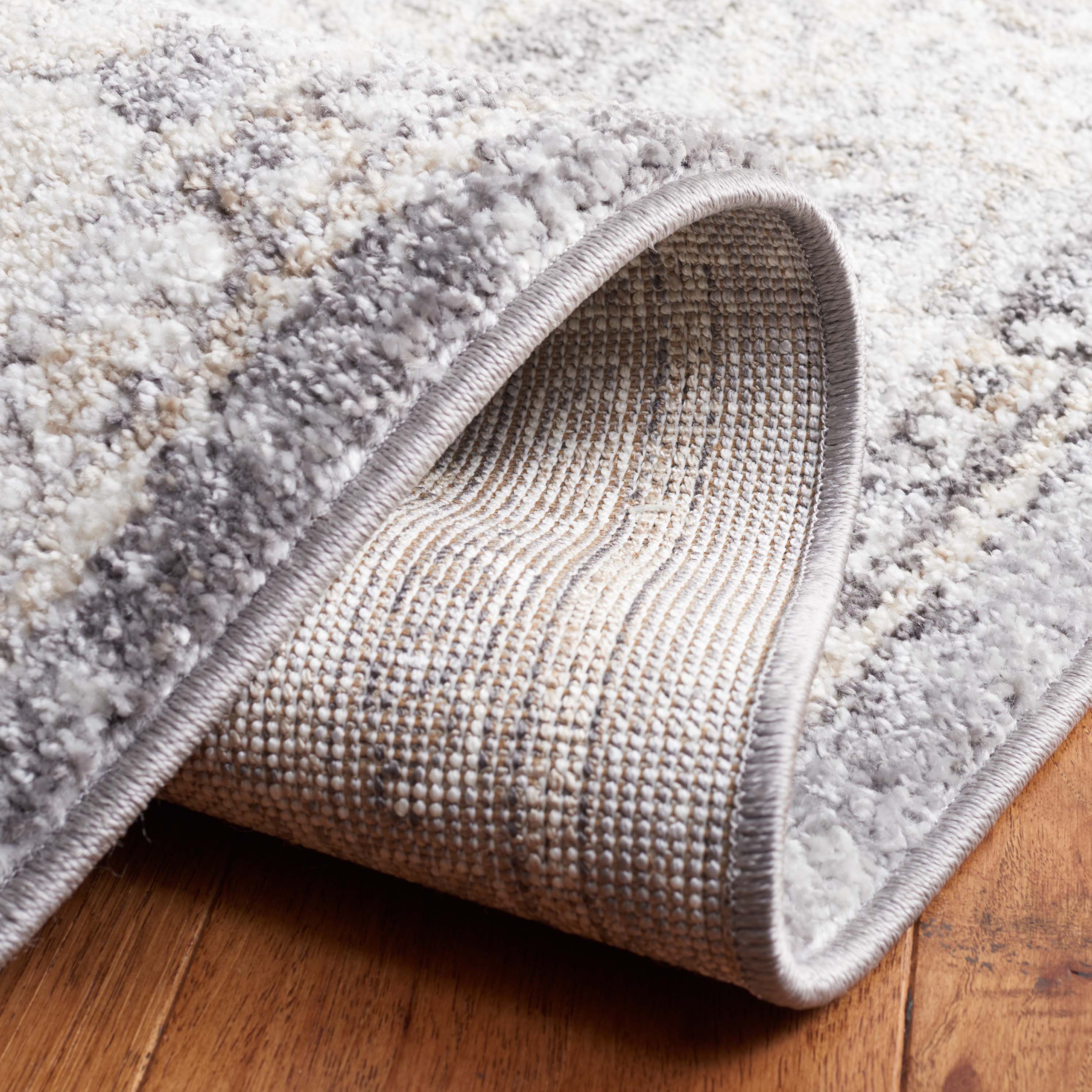 Safavieh Opal 460 Rug, OAL460 - Grey / Ivory