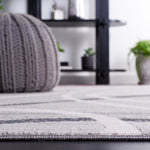 Safavieh Odyssey 812 Rug, ODY812 - Grey / Red Ivory