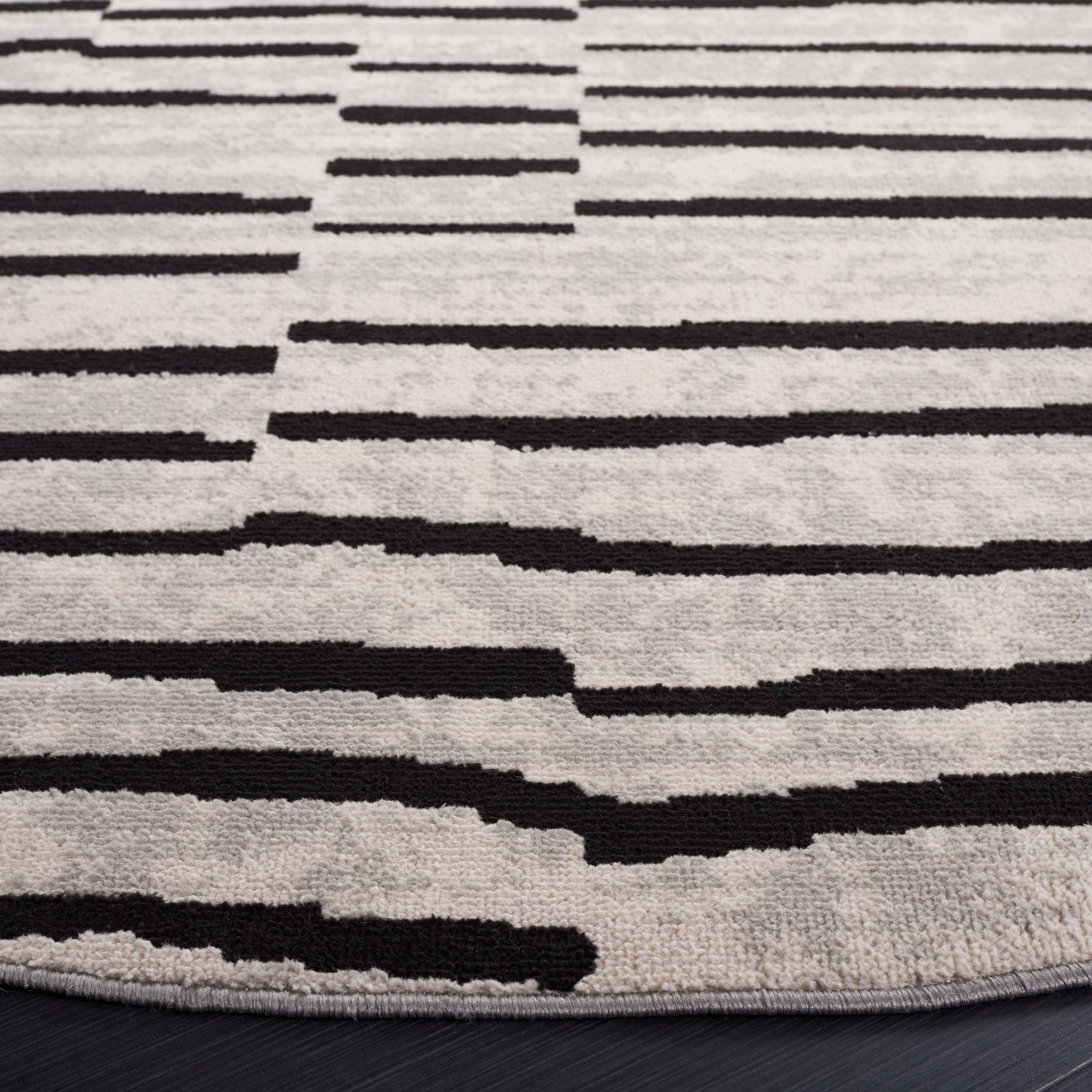Safavieh Odyssey 814 Rug, ODY814 - Grey / Black