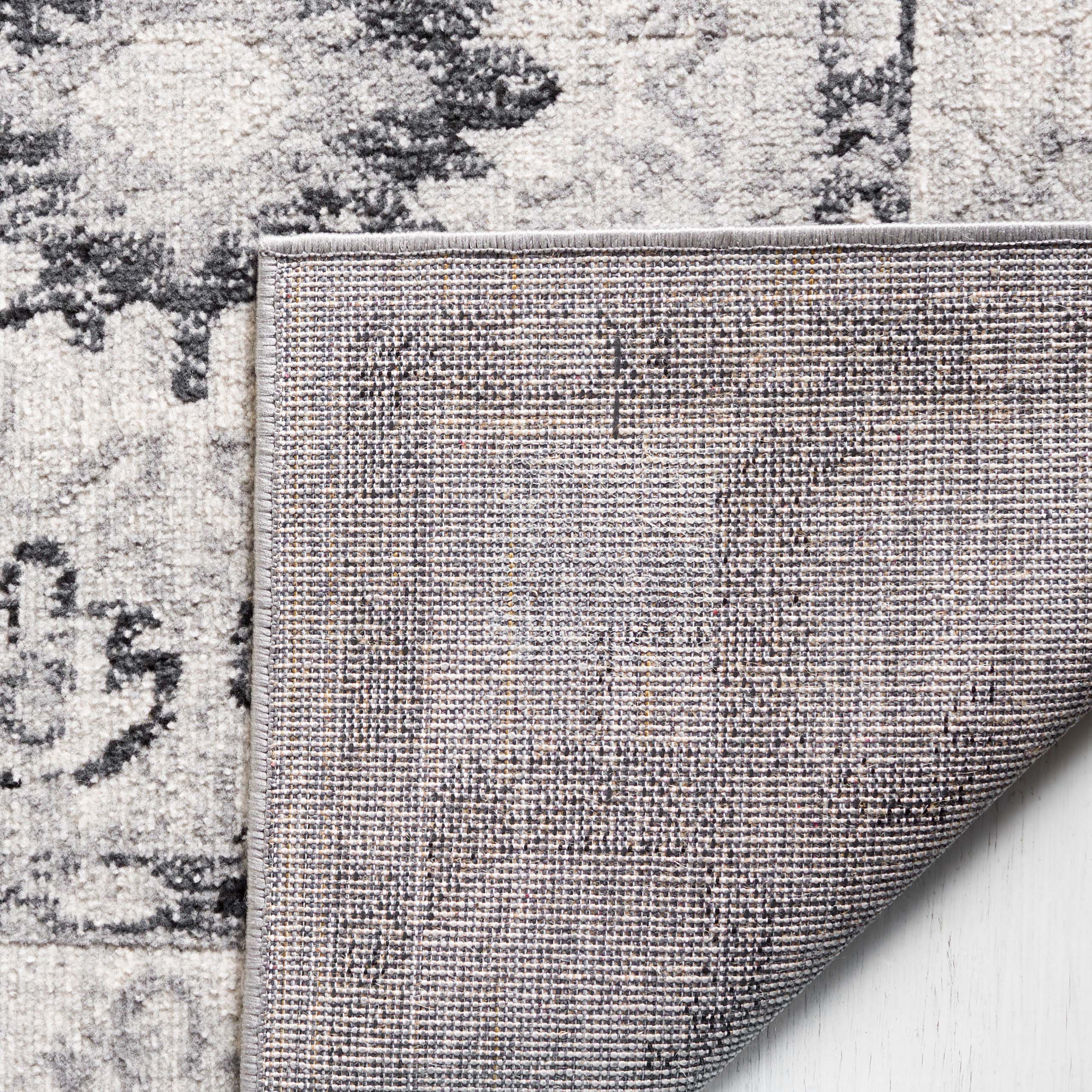 Safavieh Odyssey 850 Rug, ODY850 - Grey / Black