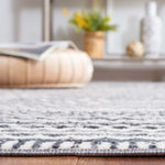 Safavieh Odyssey 852 Rug, ODY852 - Black / Ivory