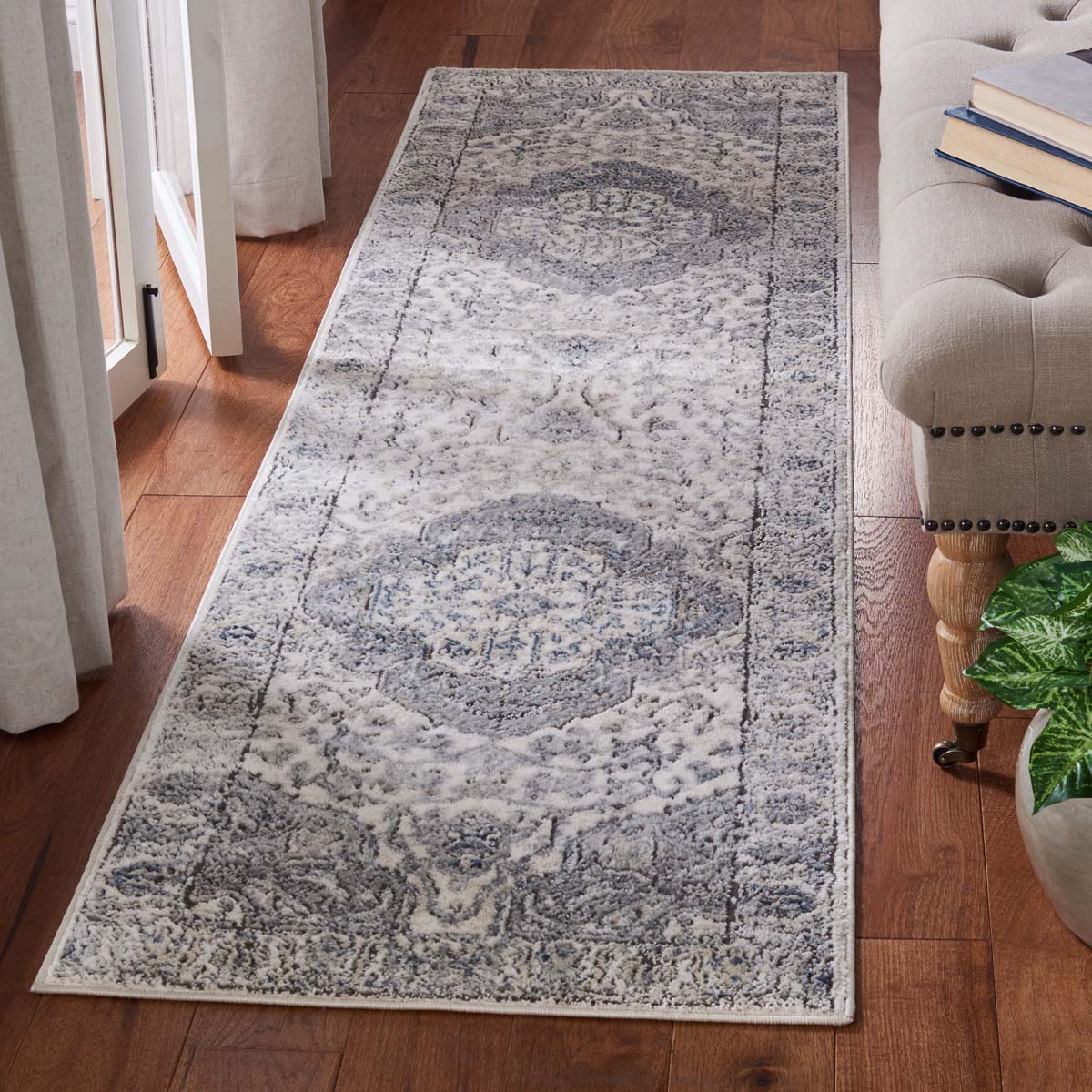 Safavieh Oregon 867 Rug, ORE867 - IVORY / GREY