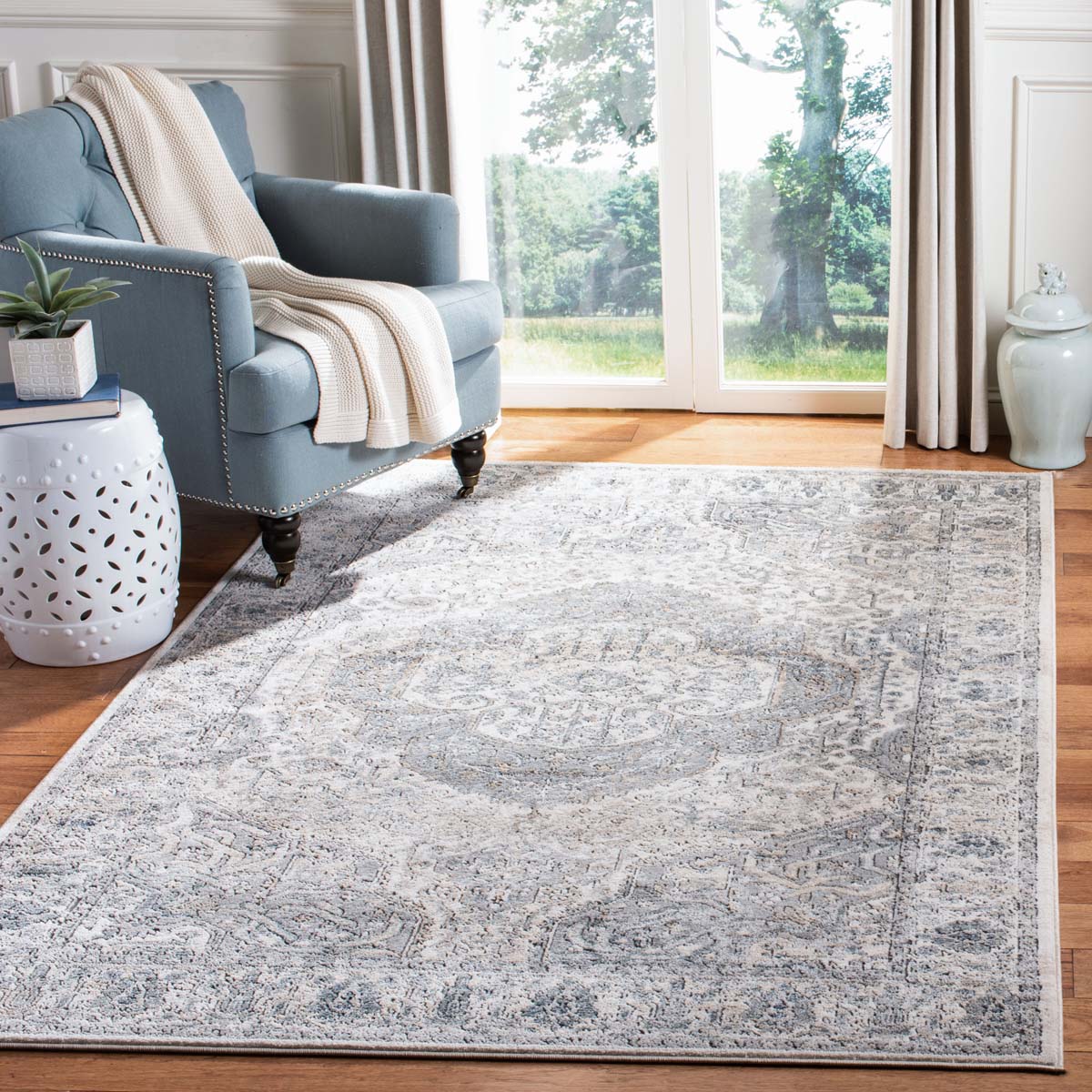 Safavieh Oregon 867 Rug, ORE867 - IVORY / GREY