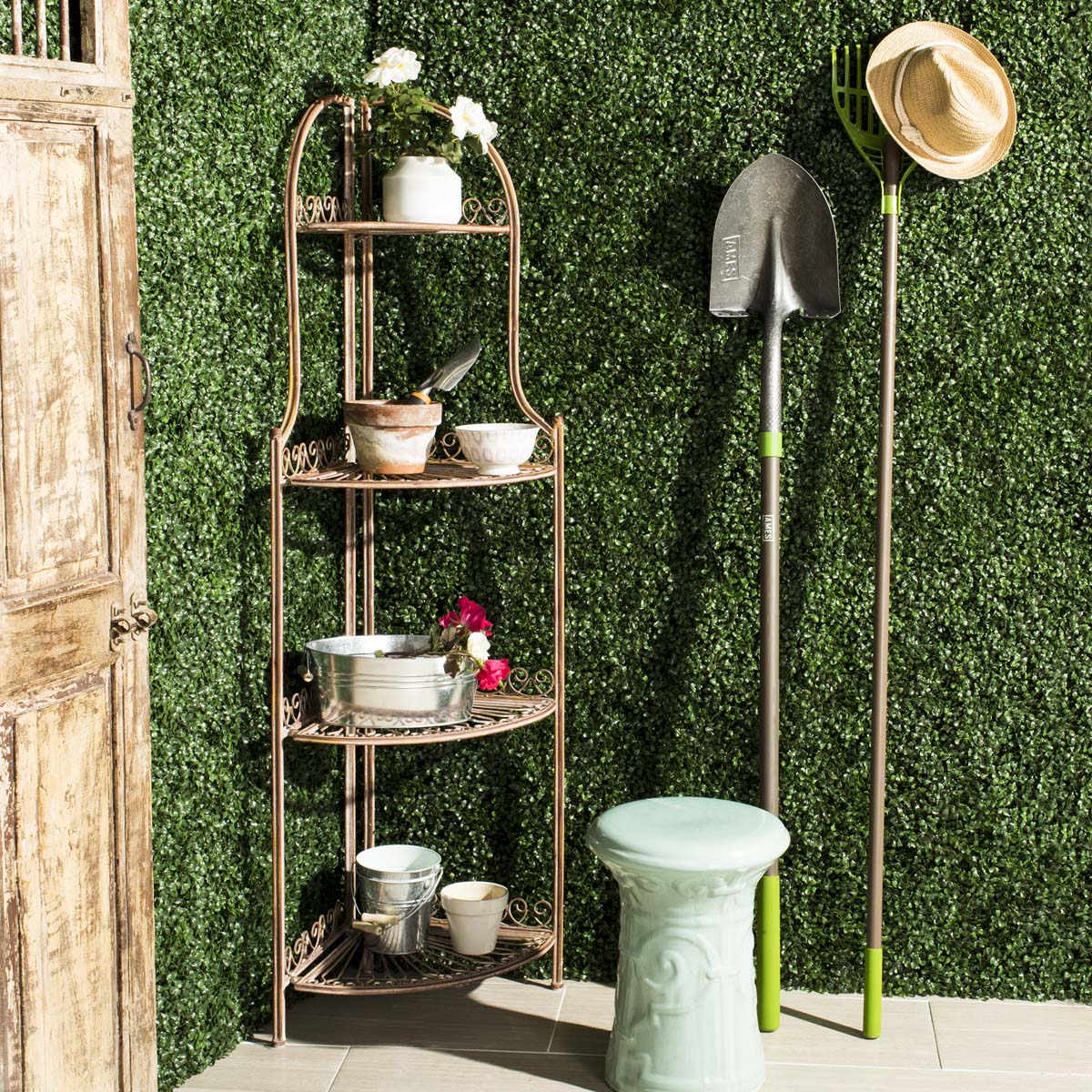 Safavieh Abarrane Wrought Iron 4 Tier Outdoor Corner Shelf , PAT5013 - Rusty Orange