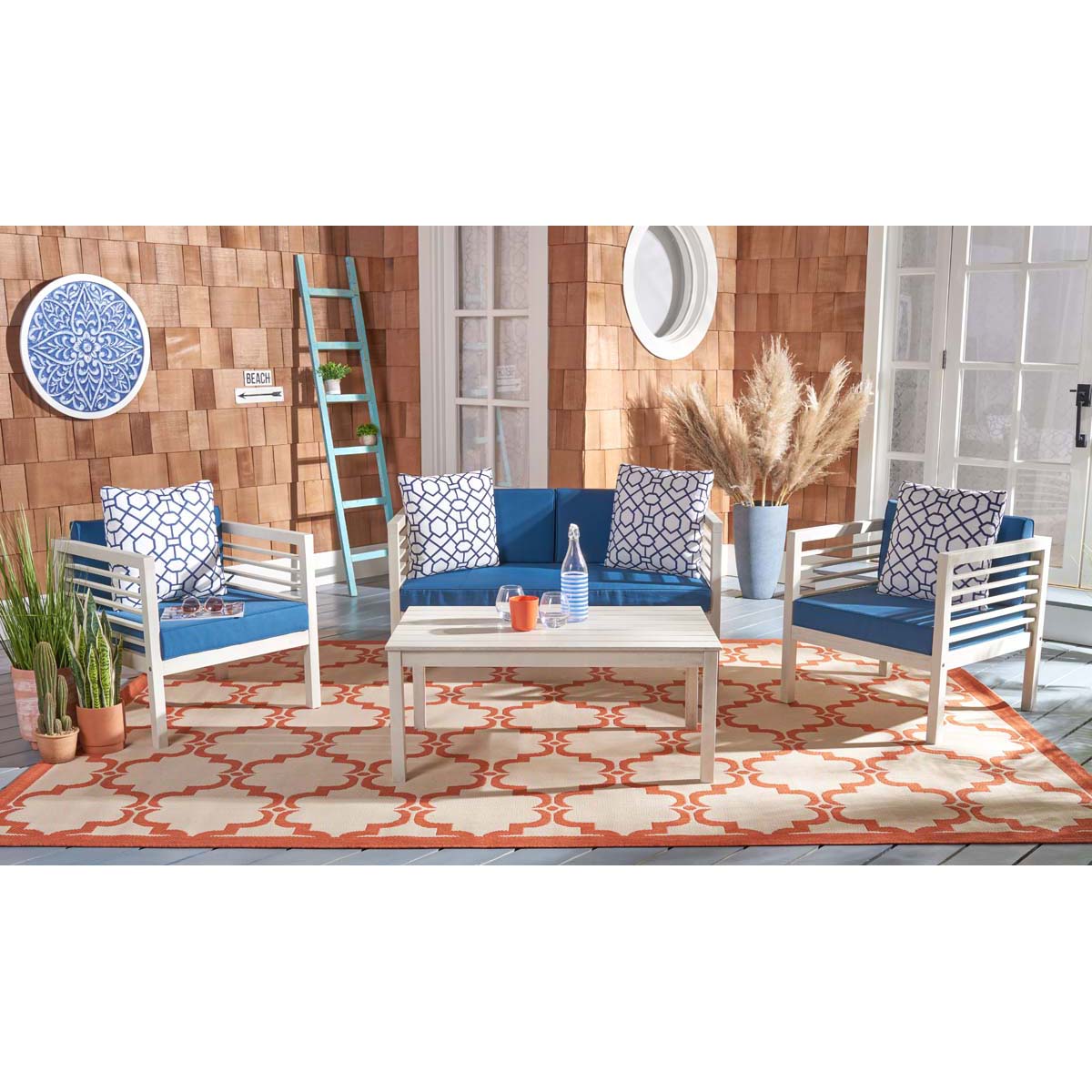 Safavieh Alda 4 Pc Outdoor Set With Accent Pillows , PAT7033 - White/Navy/White