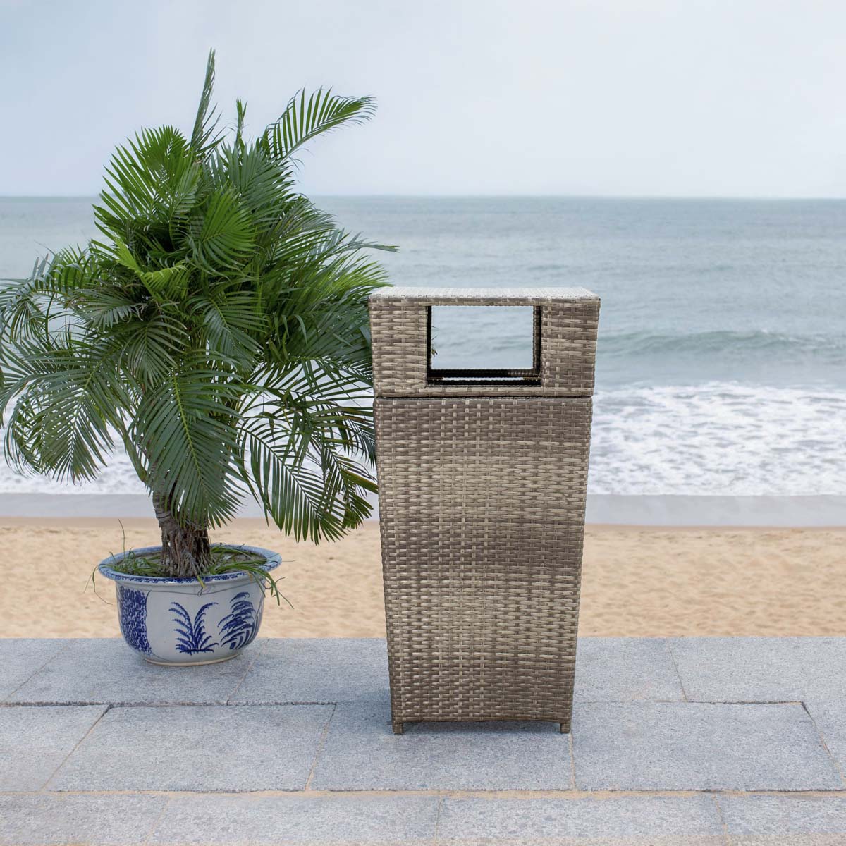 Safavieh Mazeli Trash Bin , PAT7512 - Grey Brown