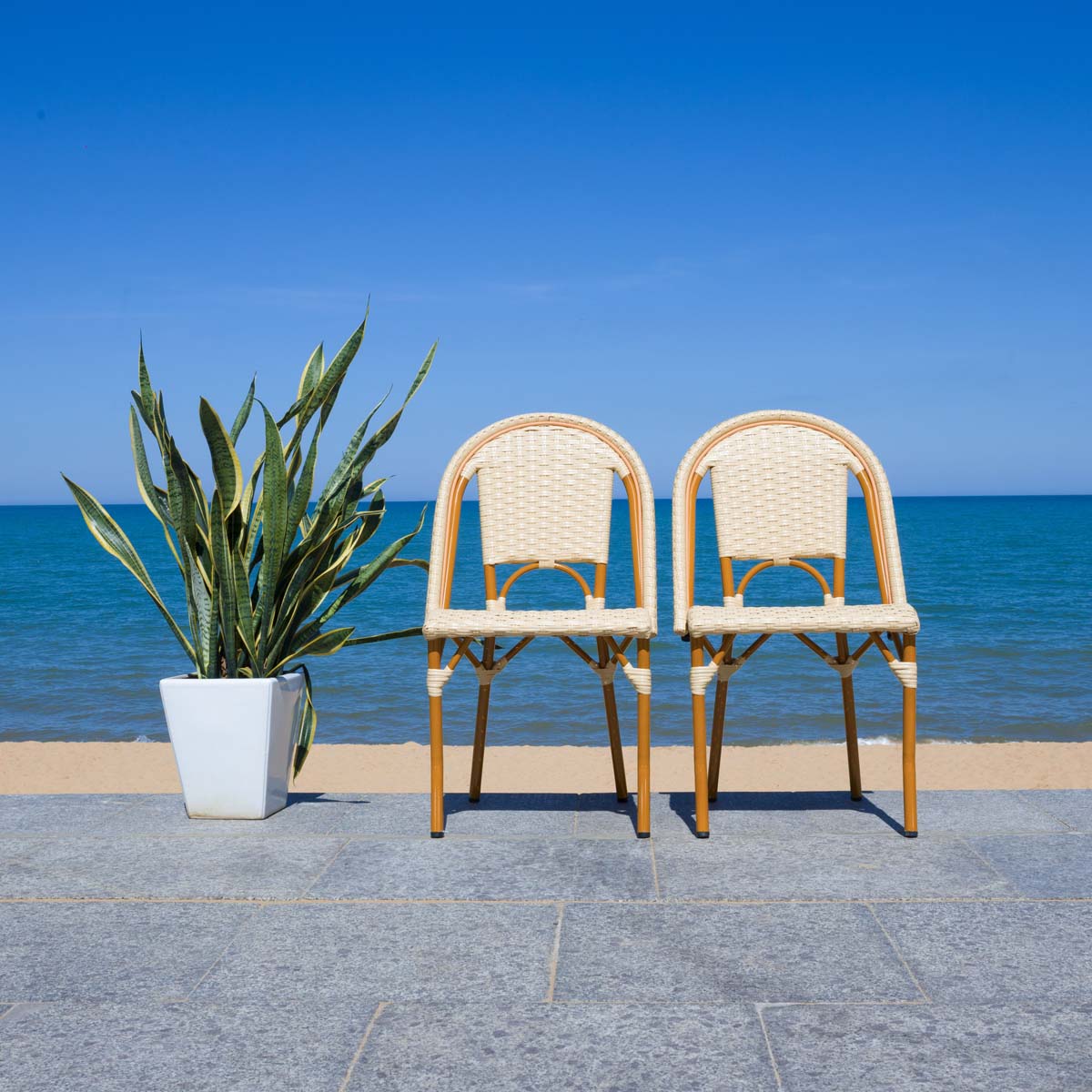 Safavieh California Side Chairs (Set of 2) , PAT7530 - Natural