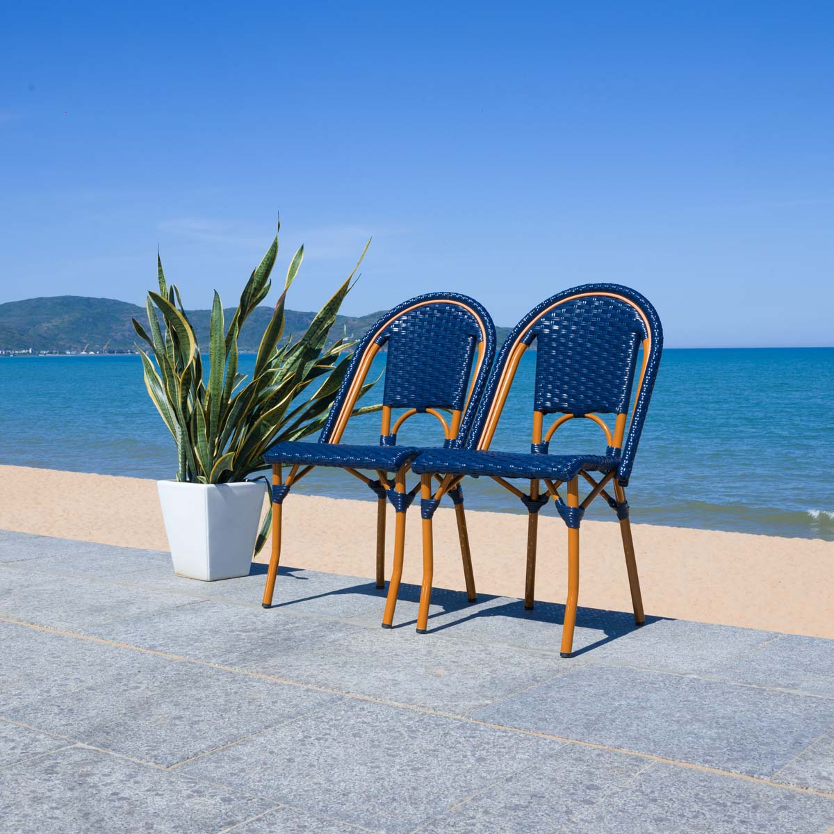Safavieh California Side Chairs (Set of 2) , PAT7530 - Navy