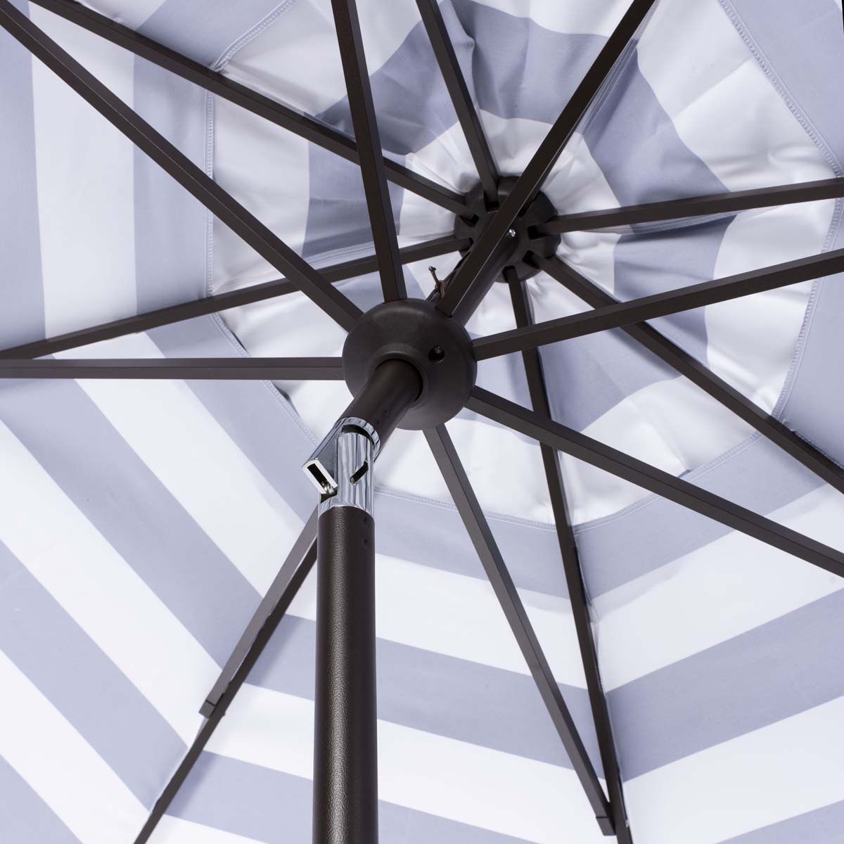 Safavieh Vienna 11Ft Rnd Crank Umbrella , PAT8111 - Navy/White