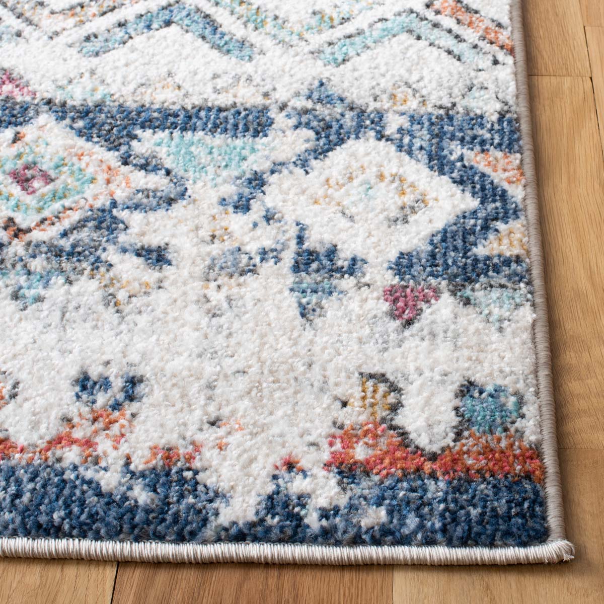 Safavieh Phoenix 274 Rug, PHX274 - Blue / Ivory