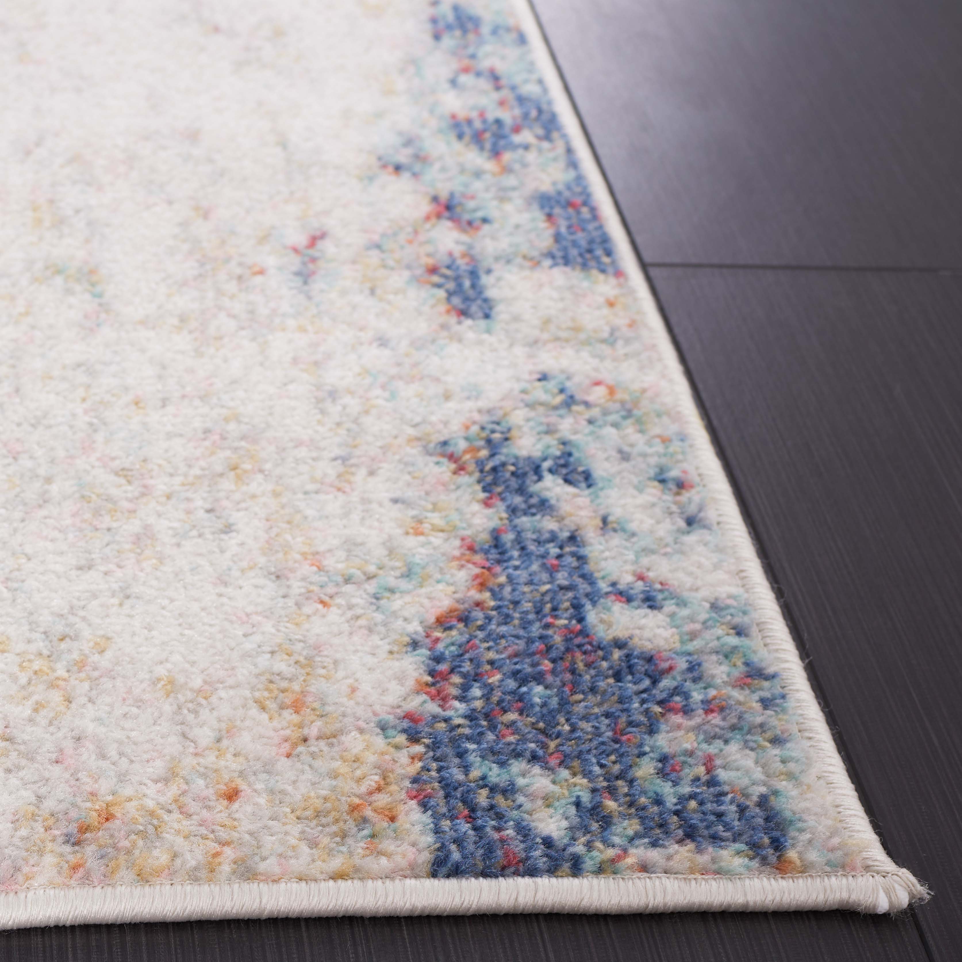 Safavieh Phoenix 500 Rug, PHX500 - Ivory / Blue Rust
