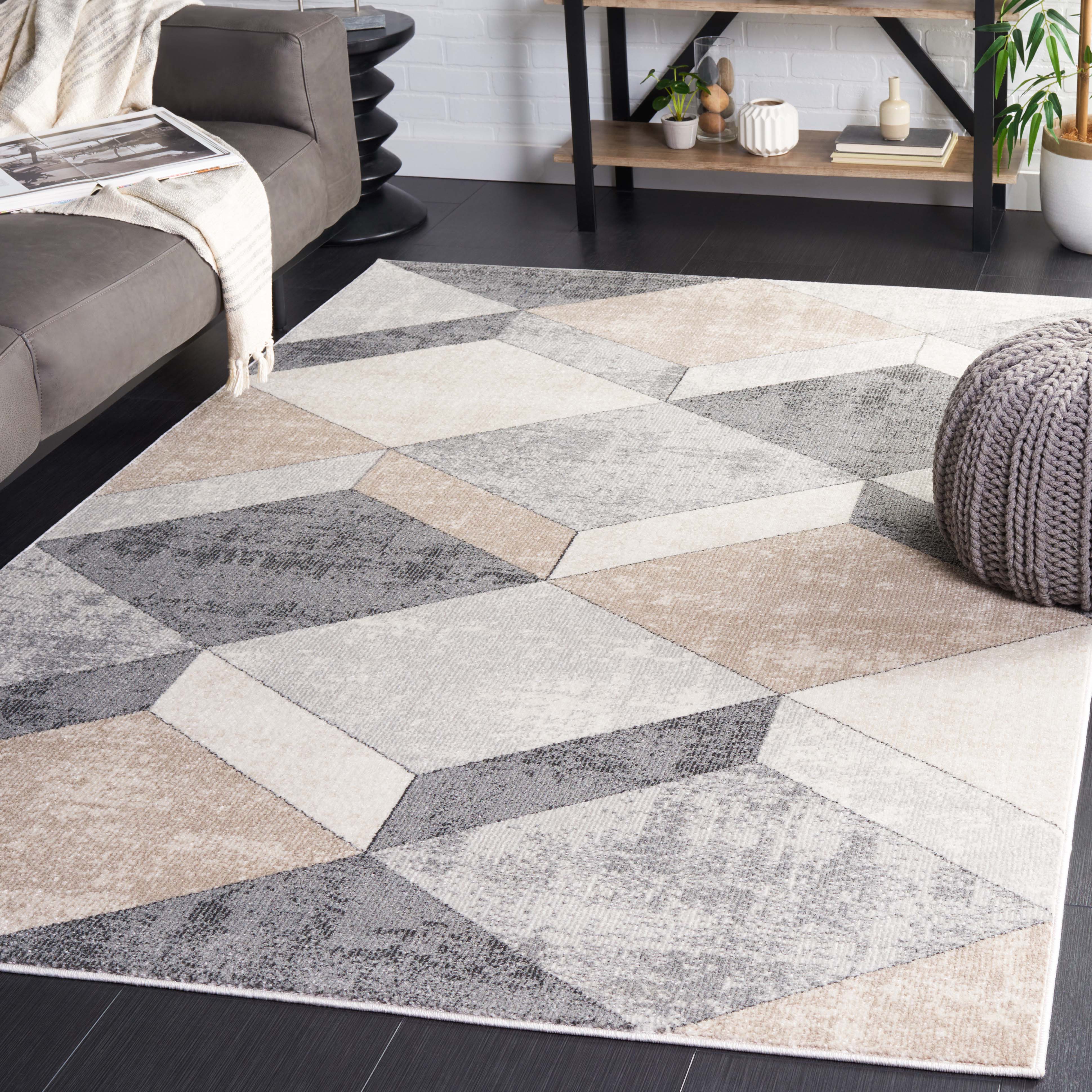 Safavieh Phoenix 552 Rug, PHX552 - Light Grey / Beige Charcoal
