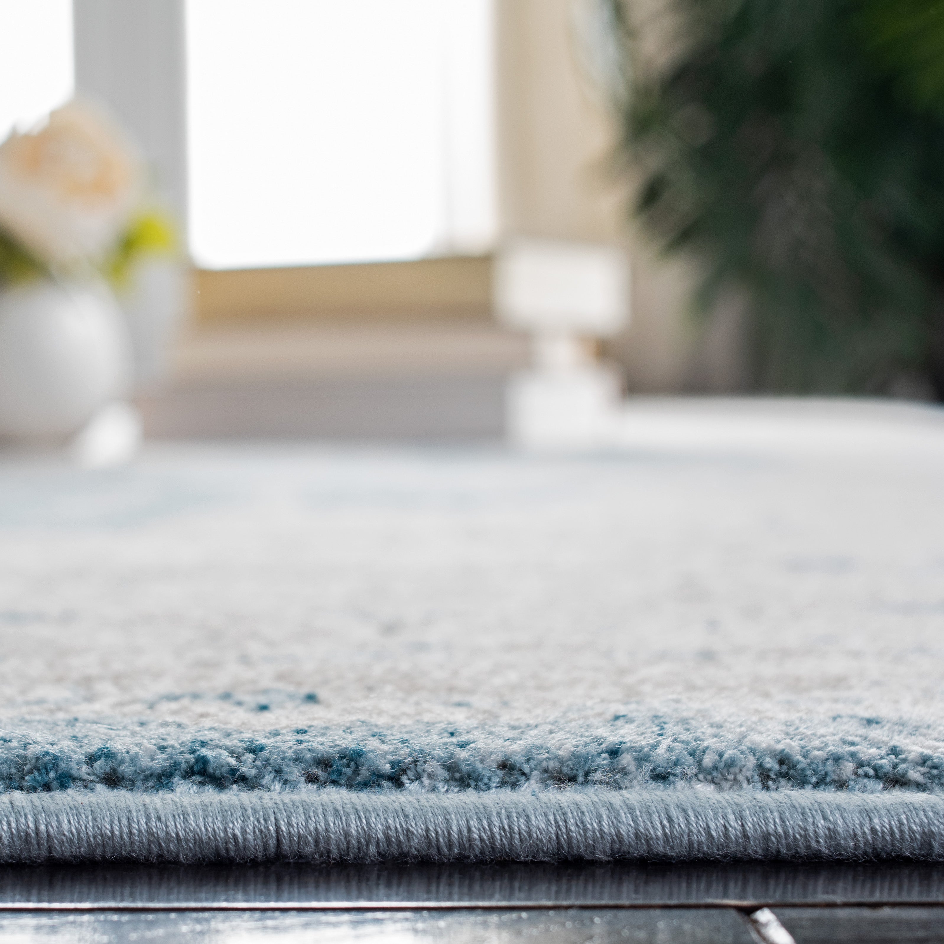 Safavieh Palermo 826 Rug, PLM826 - Blue / Beige