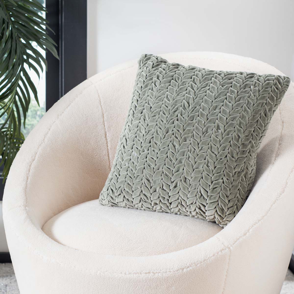 Safavieh Frenie Pillow , PLS6509 - Moss Green
