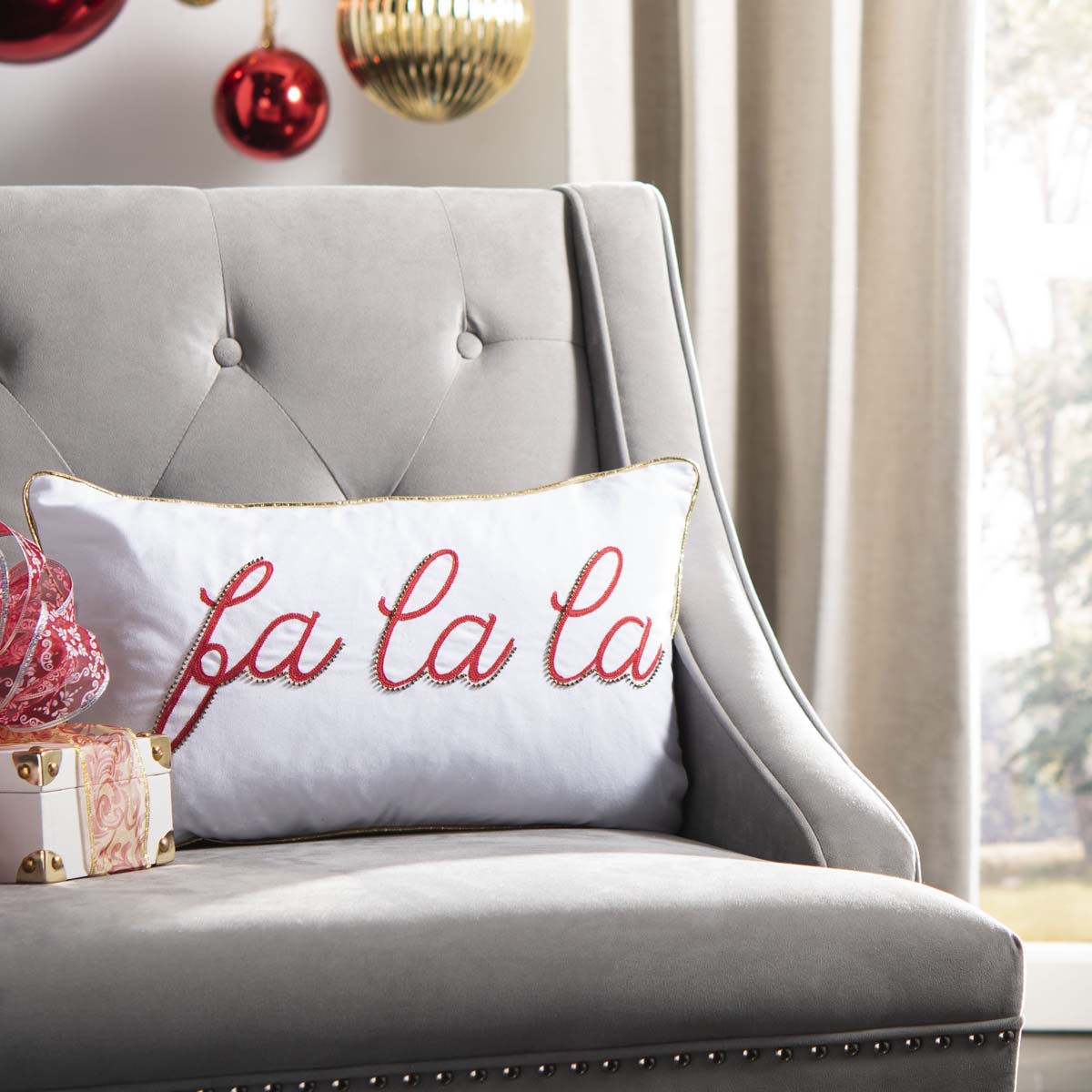 Safavieh Fa La La Pillow , PLS7110 - Ivory/Red
