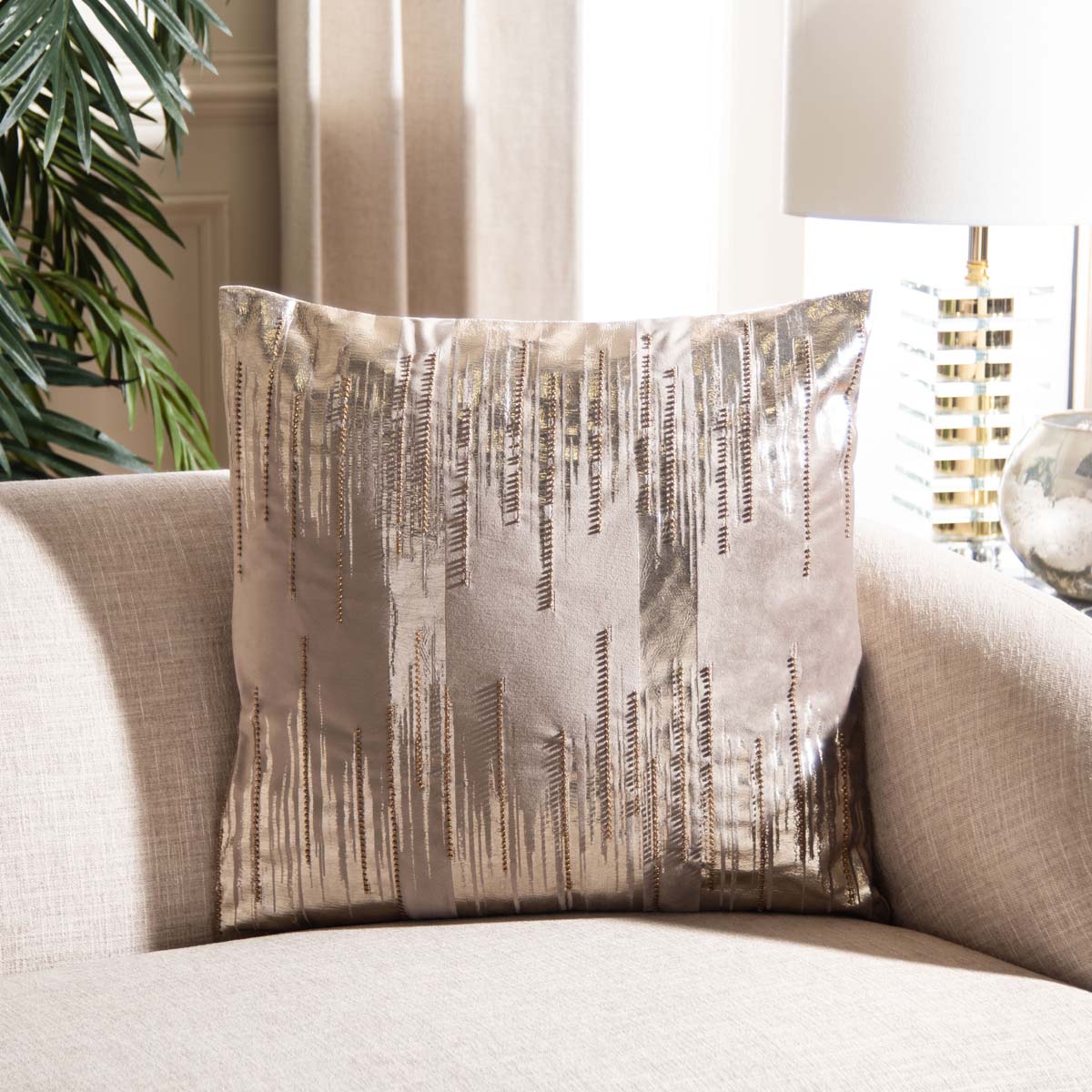 Safavieh Prasla Pillow Taupe/Gold, PLS7147 - Taupe/Gold