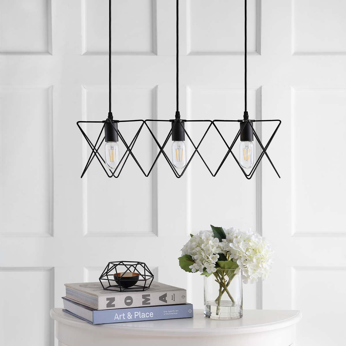 Safavieh Pernille Pendant, PND4035 - Black