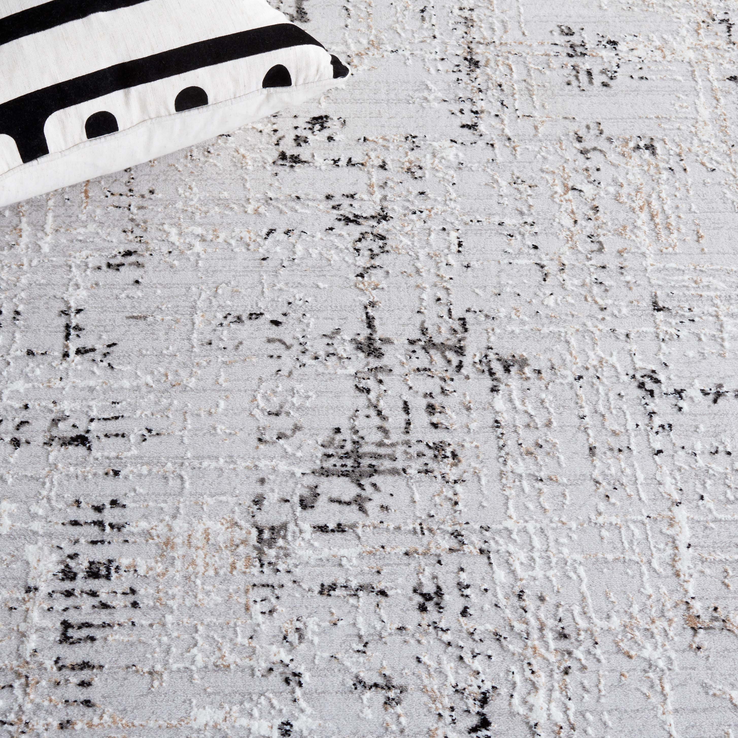 Safavieh Parker 100 Rug, PRK100 - Light Grey / Black