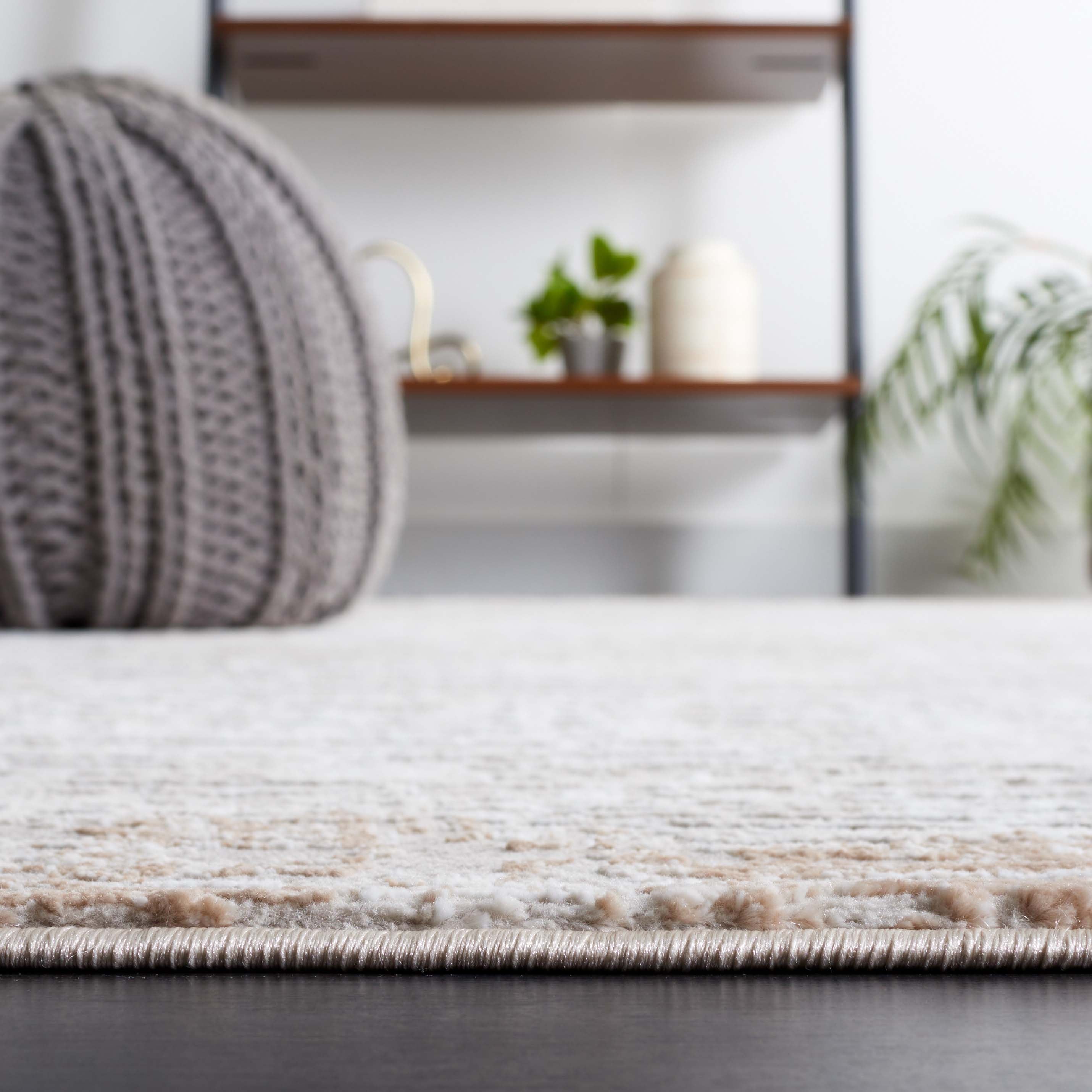 Safavieh Parker 101 Rug, PRK101 - Taupe / Grey Gold