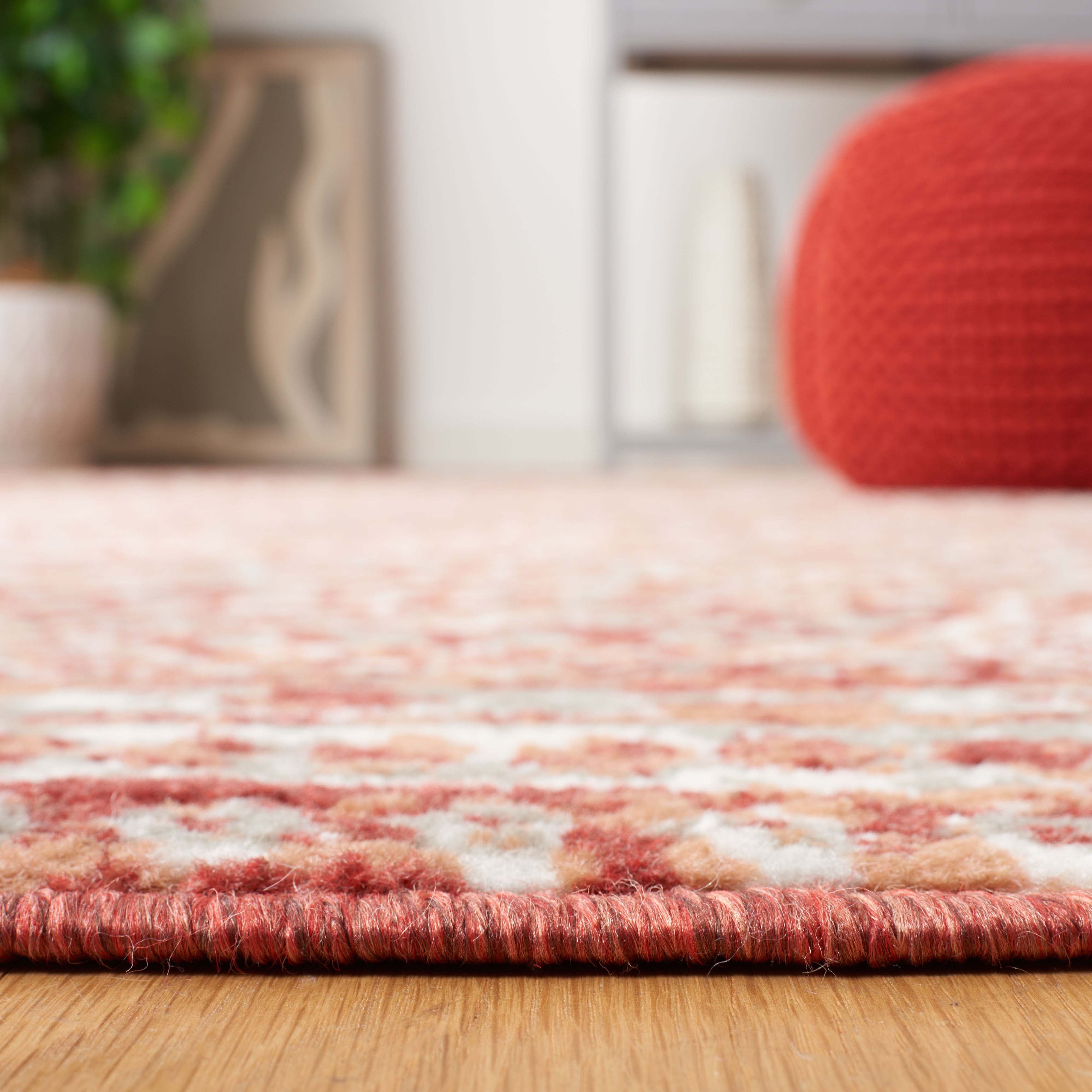 Safavieh Pyramid 218 Rug, PYR218 - Rust / Ivory Grey