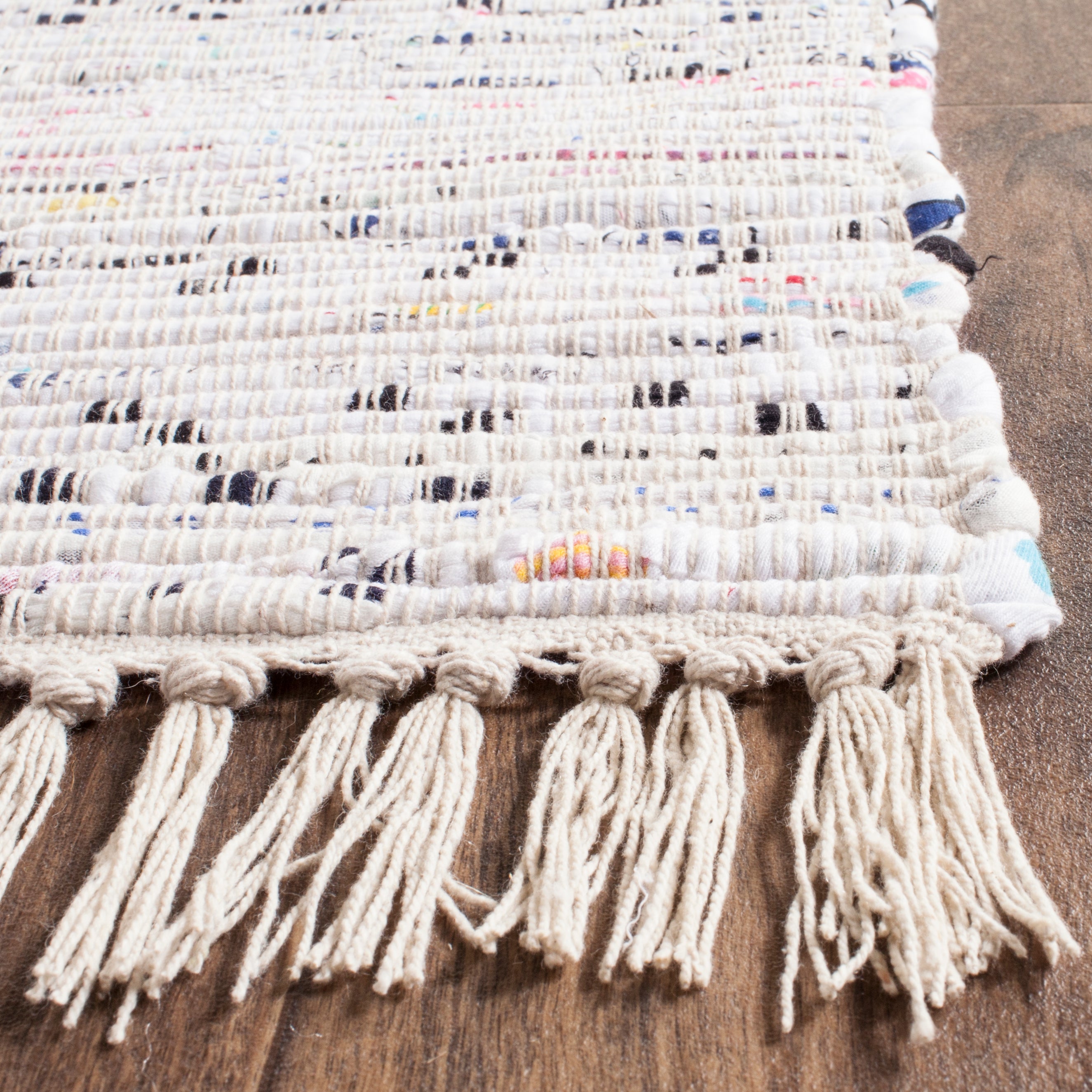 Safavieh Rag Rug 121 Rug, RAR121 - Ivory / Multi