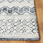 Safavieh Roslyn 802 Rug, ROS802 - Black / Ivory
