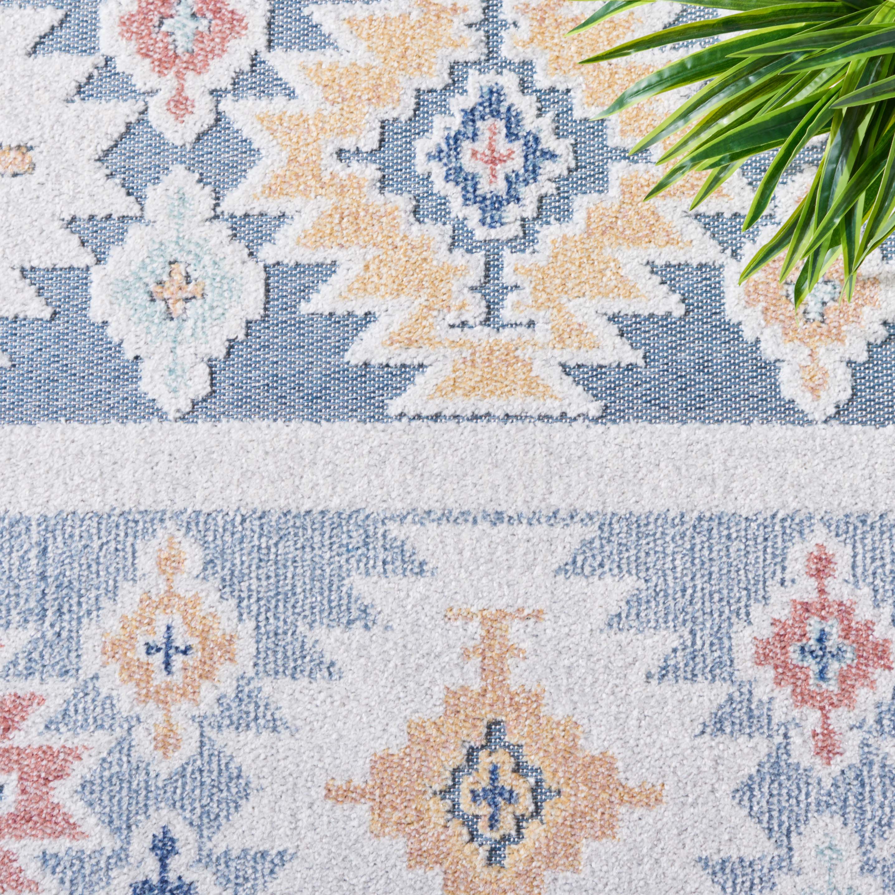 Safavieh Sarasota 114 Rug, SAR114 - Light Blue / Grey