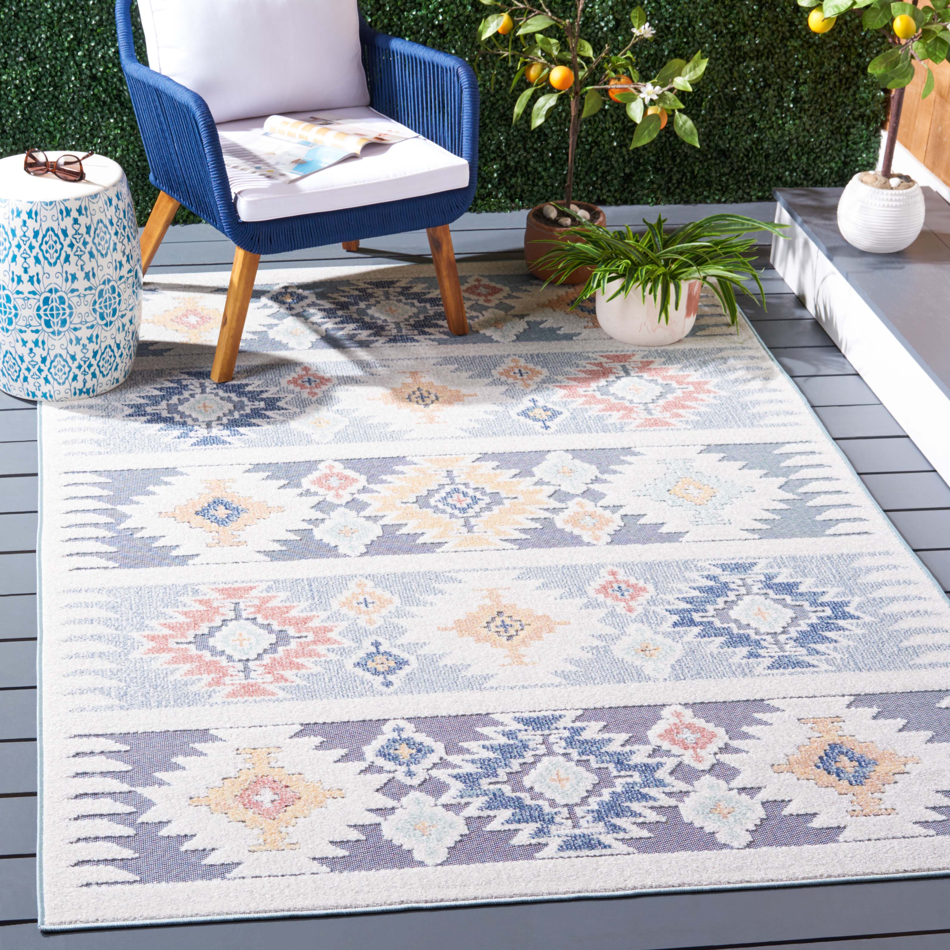 Safavieh Sarasota 114 Rug, SAR114 - Light Blue / Grey