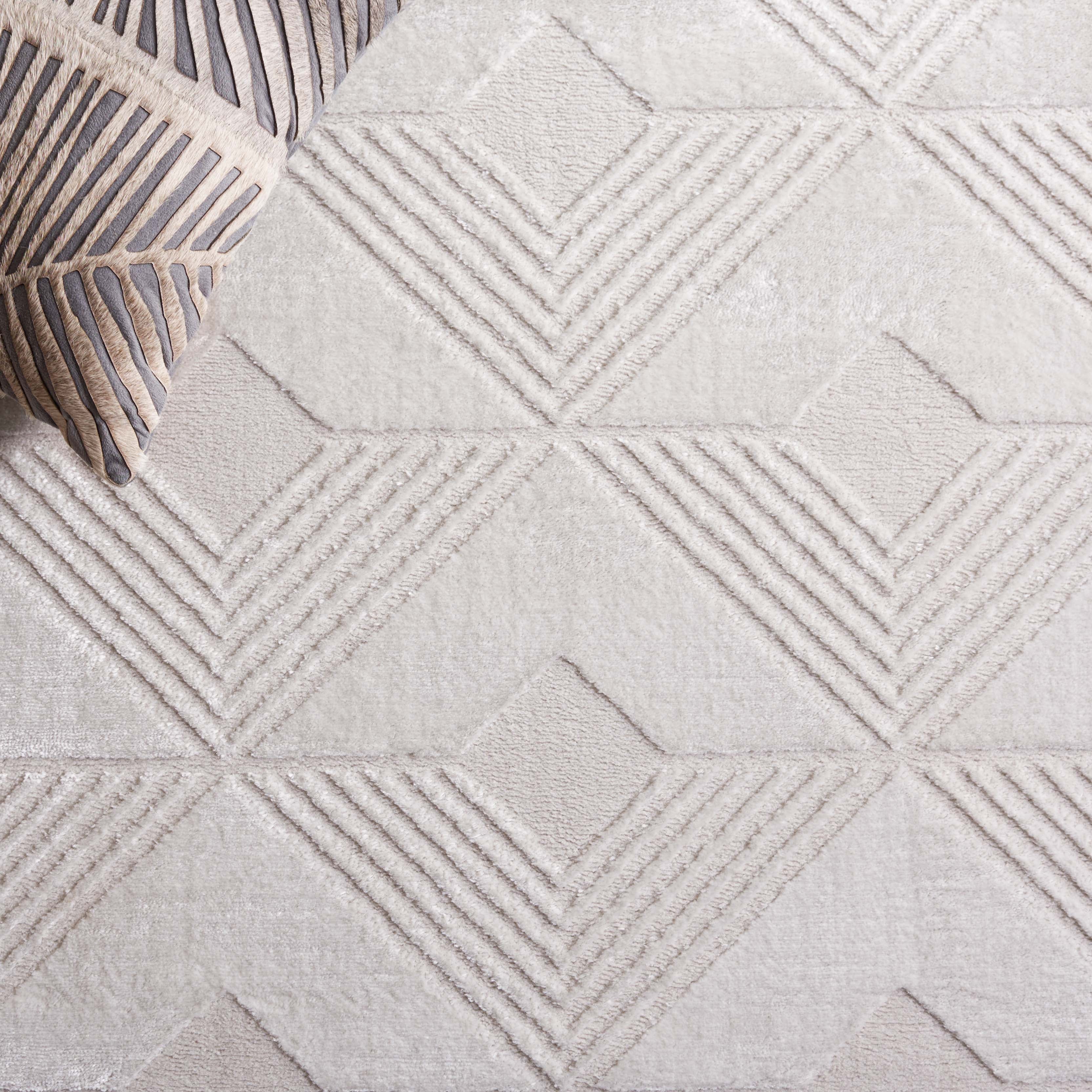 Safavieh Saylor 101 Rug, SAY101 - Ivory