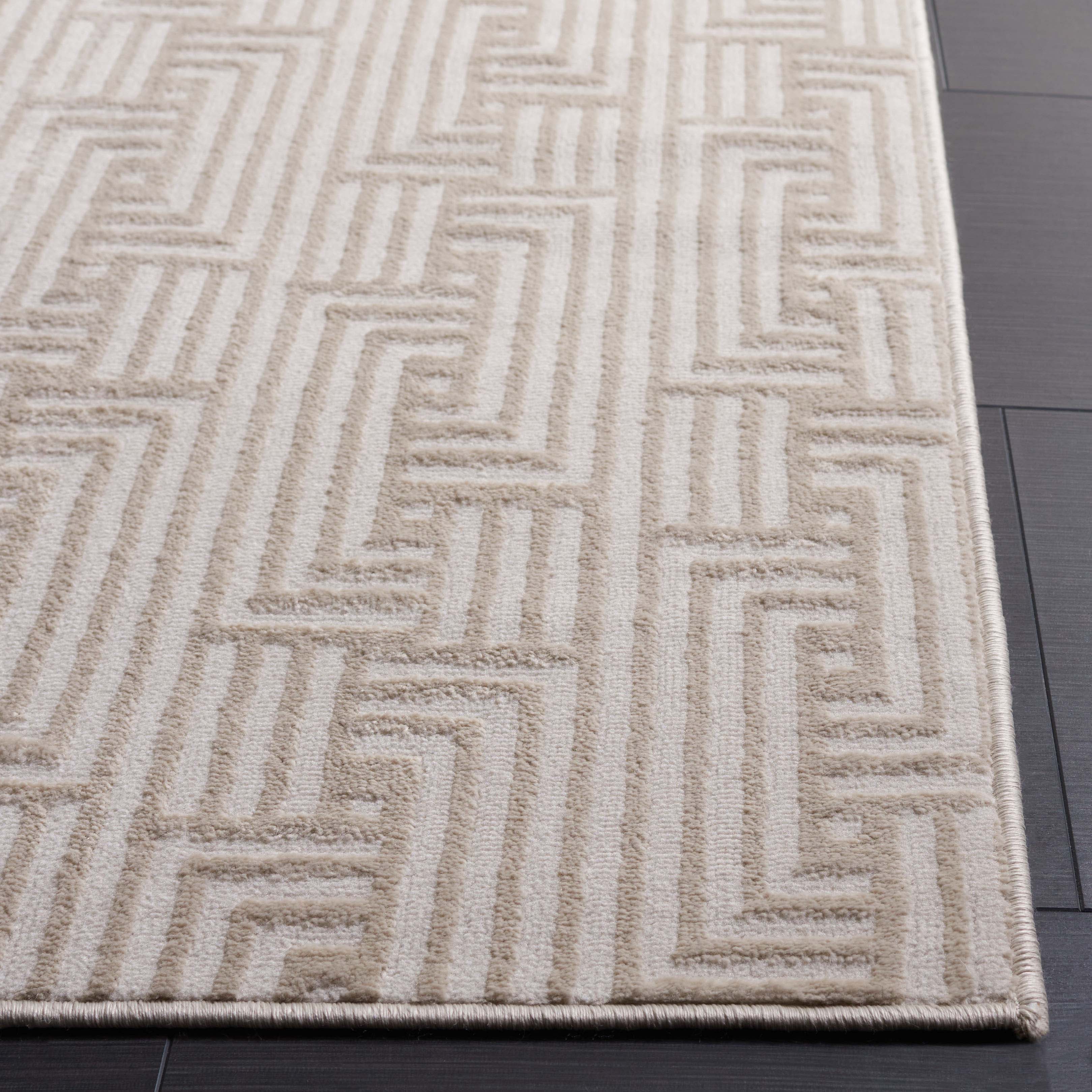 Safavieh Saylor 102 Rug, SAY102 - Beige / Ivory