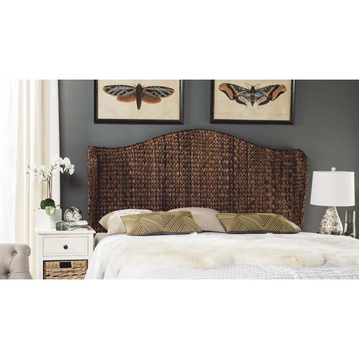 Safavieh Nadine Brown Winged Headboard , SEA8029 - Brown