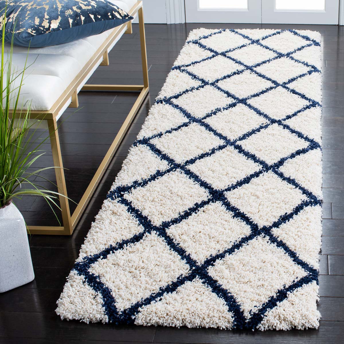 Safavieh Hudson Shag 222 Rug, SGH222 - Ivory / Navy