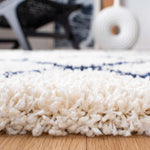 Safavieh Hudson Shag 222 Rug, SGH222 - Ivory / Navy