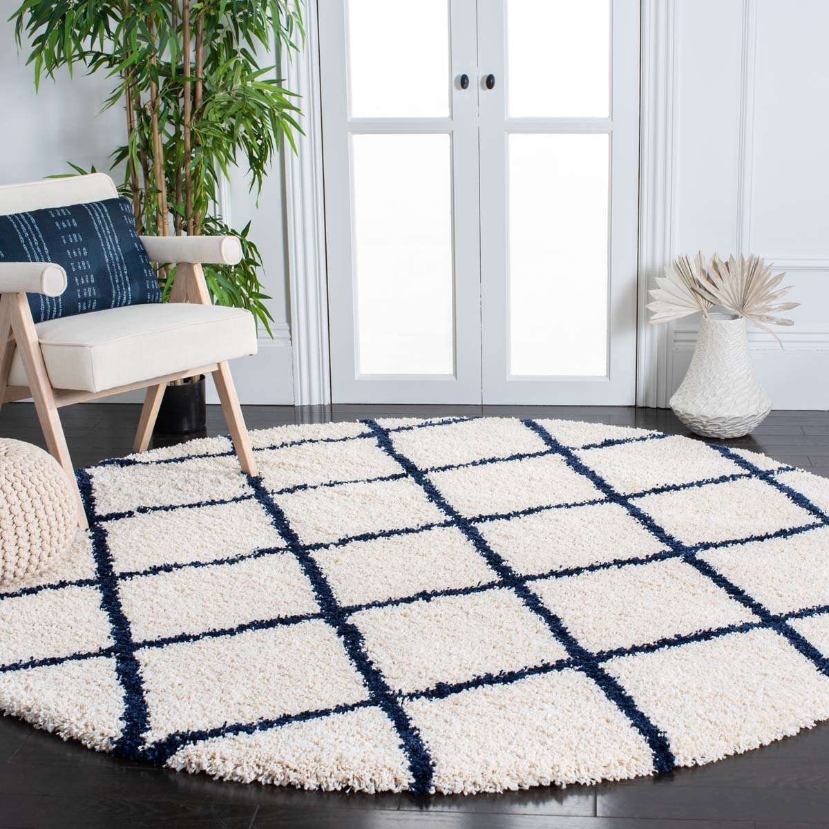 Safavieh Hudson Shag 222 Rug, SGH222 - Ivory / Navy