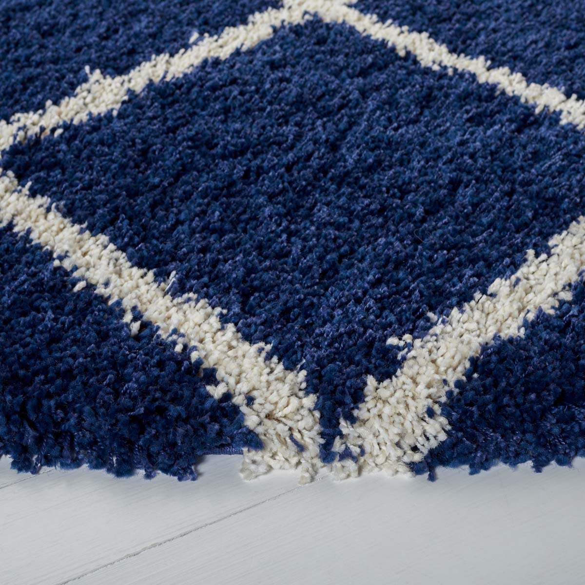 Safavieh Hudson Shag 222 Rug, SGH222 - Navy / Ivory