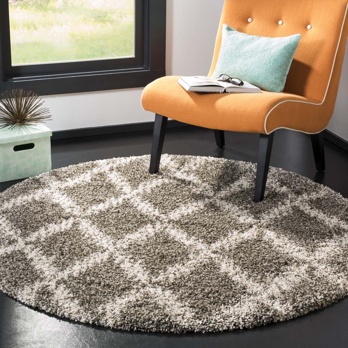 Safavieh Hudson Shag 333 Rug, SGH333 - Grey / Ivory