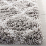 Safavieh Indie Shag 322 Rug, SGI322 - Grey / Ivory