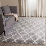 Safavieh Indie Shag 322 Rug, SGI322 - Grey / Ivory