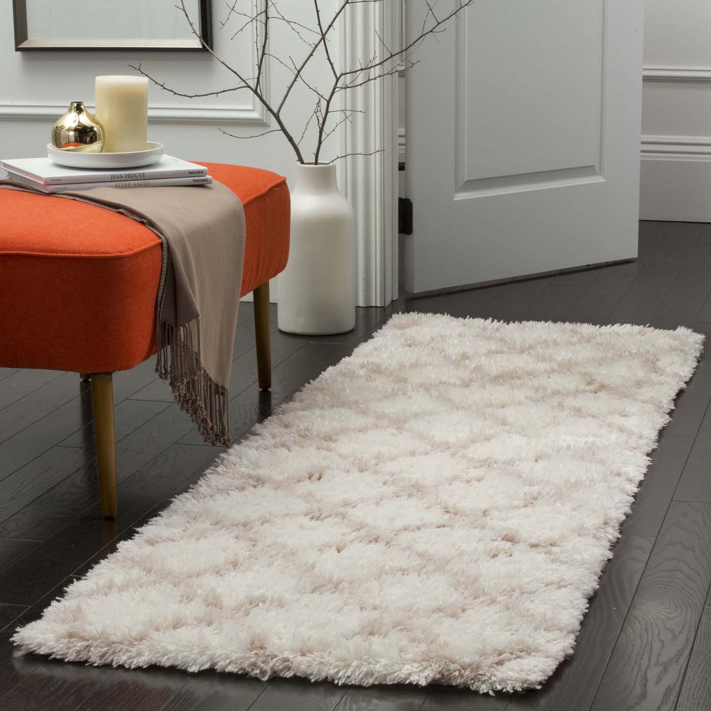 Safavieh Indie Shag 322 Rug, SGI322 - Ivory / Mushroom