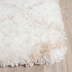 Safavieh Indie Shag 322 Rug, SGI322 - Ivory / Light Beige