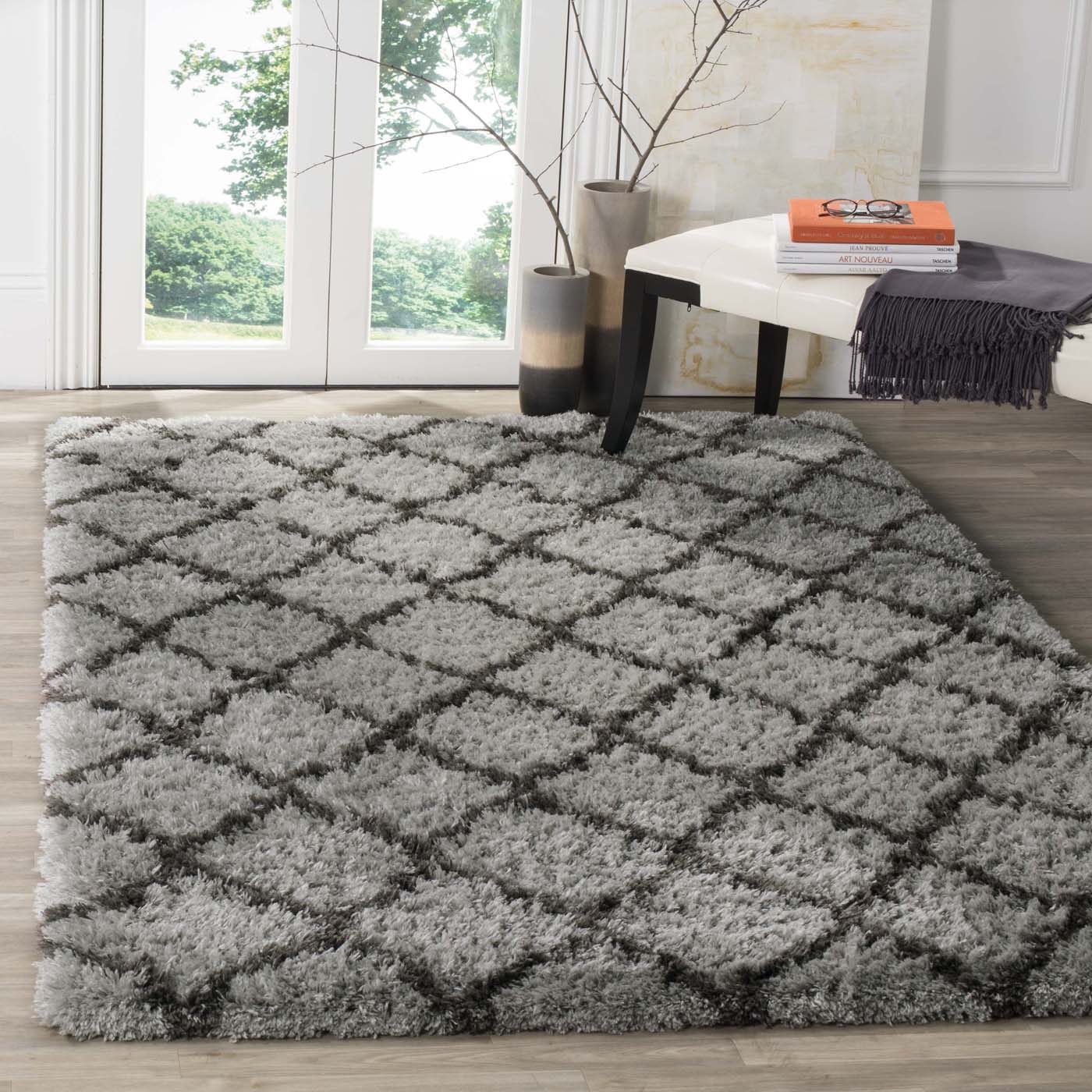 Safavieh Indie Shag 322 Rug, SGI322 - Grey / Dark Grey