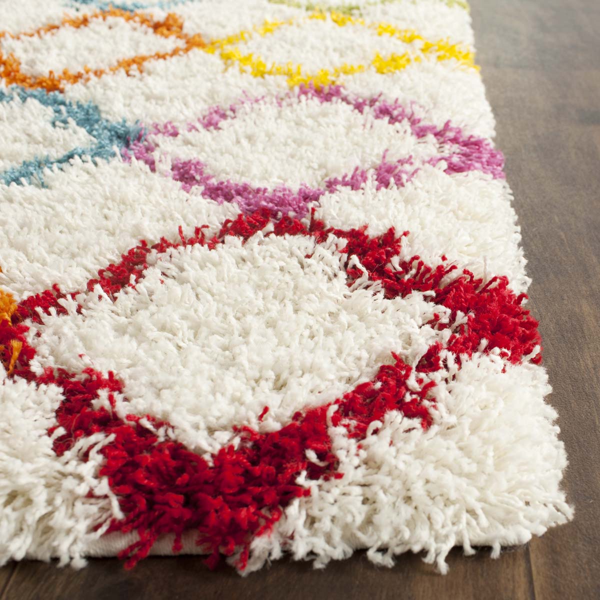 Safavieh Shag Kids 569 Rug, SGK569 - Ivory / Multi