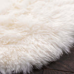 Safavieh Sheep Skin 121 Rug, SHS121 - WHITE